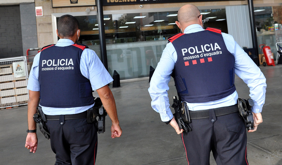 Detenen un grup especialitzat en robatoris amb violència a Sant Cugat i a Rubí