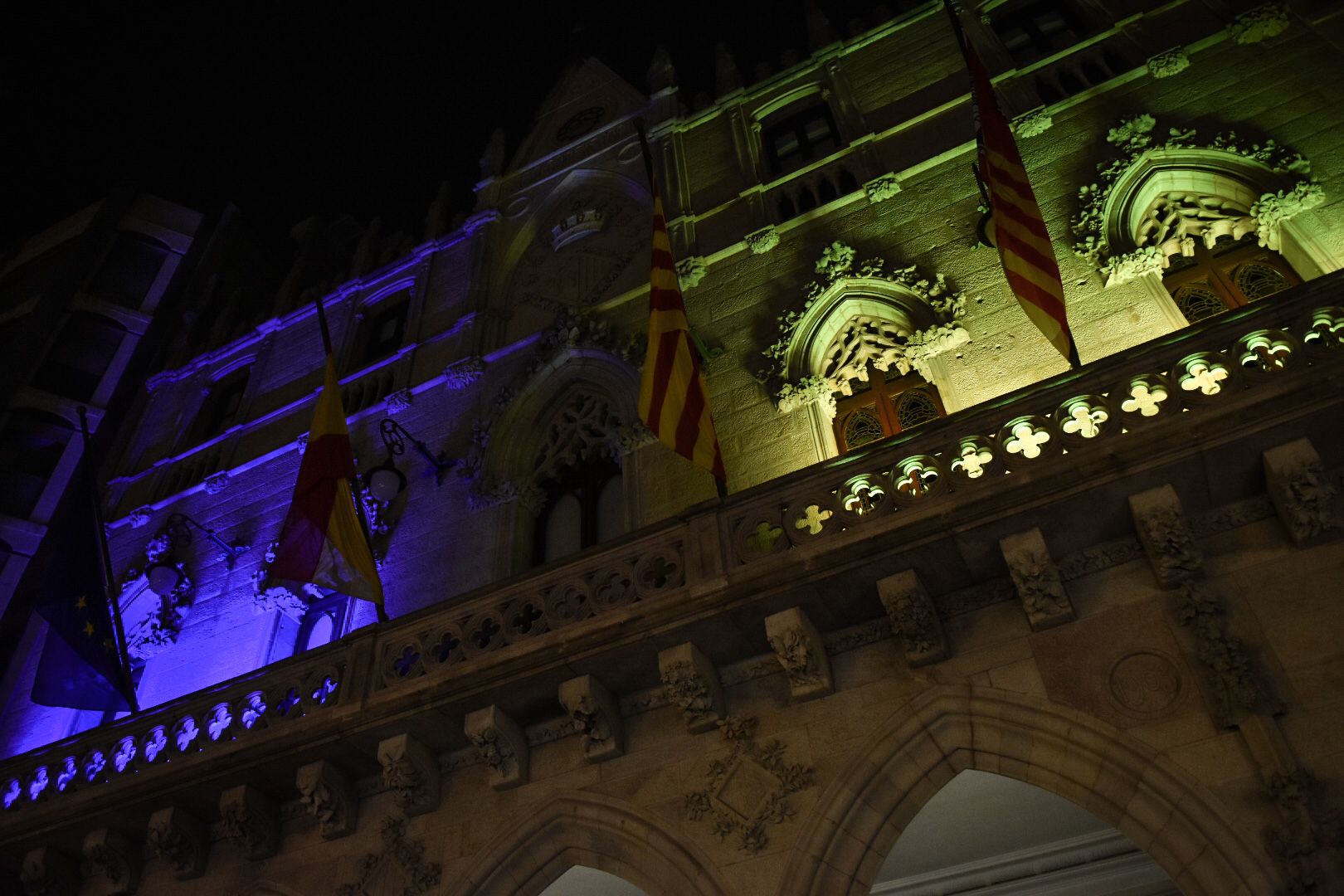 L'Ajuntament de Terrassa s'adhereix a donar suport a la societat ucraïnesa i defensar la pau