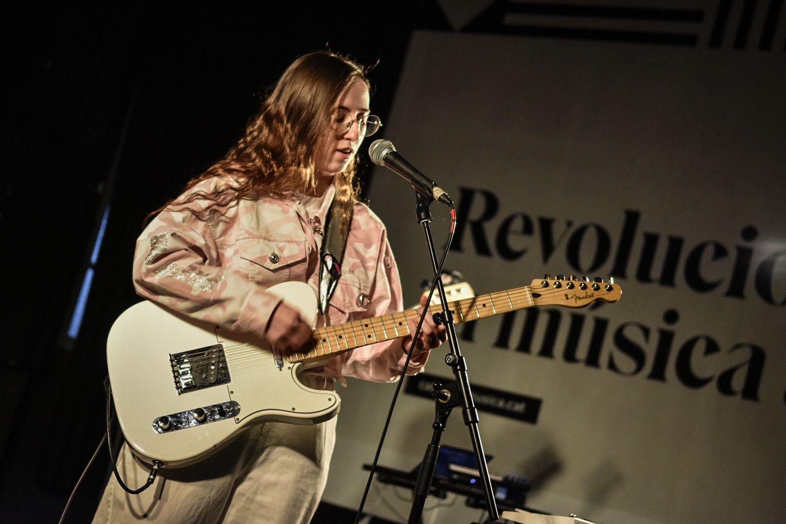 Secundaria ressona intimista i explosiva en concert amb el nou EP 