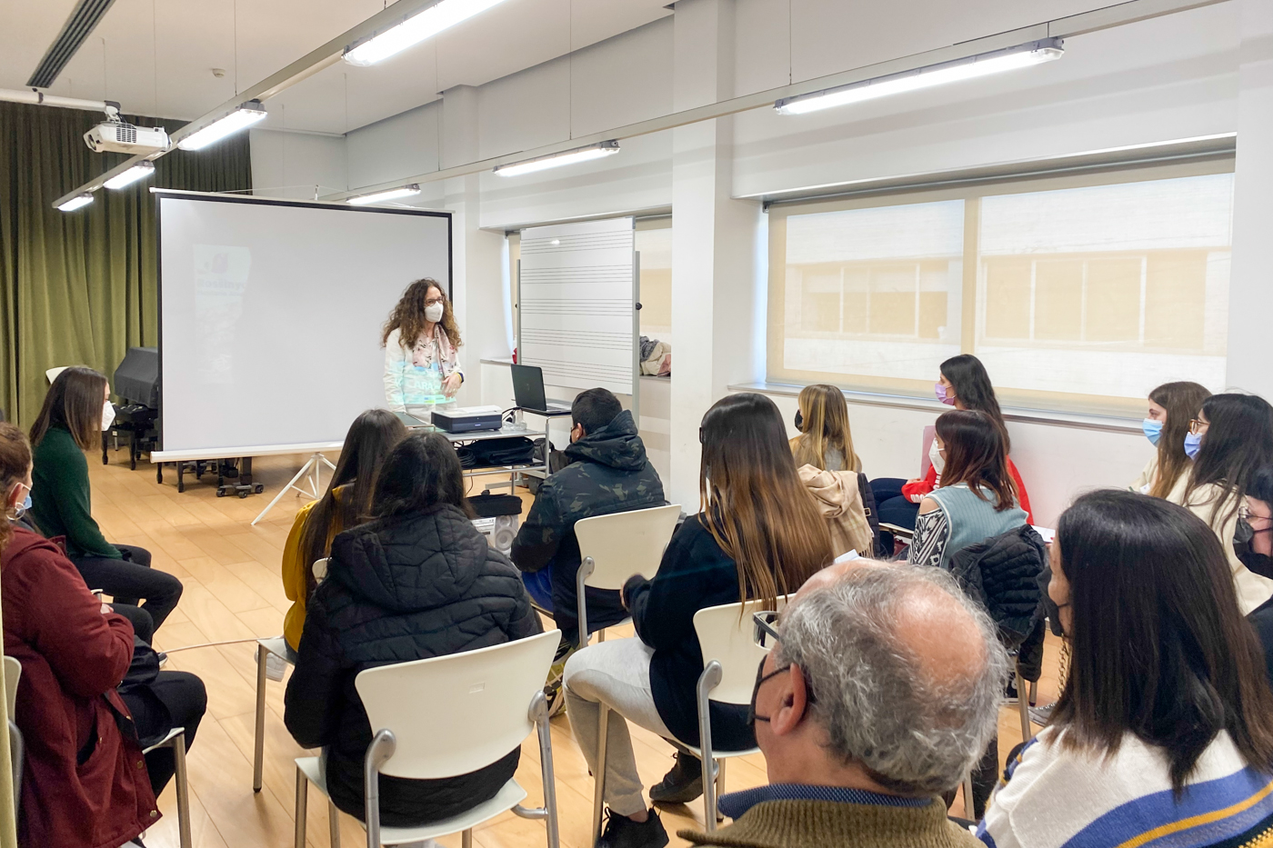 Terrassa inicia un nou projecte de mentoria social juvenil