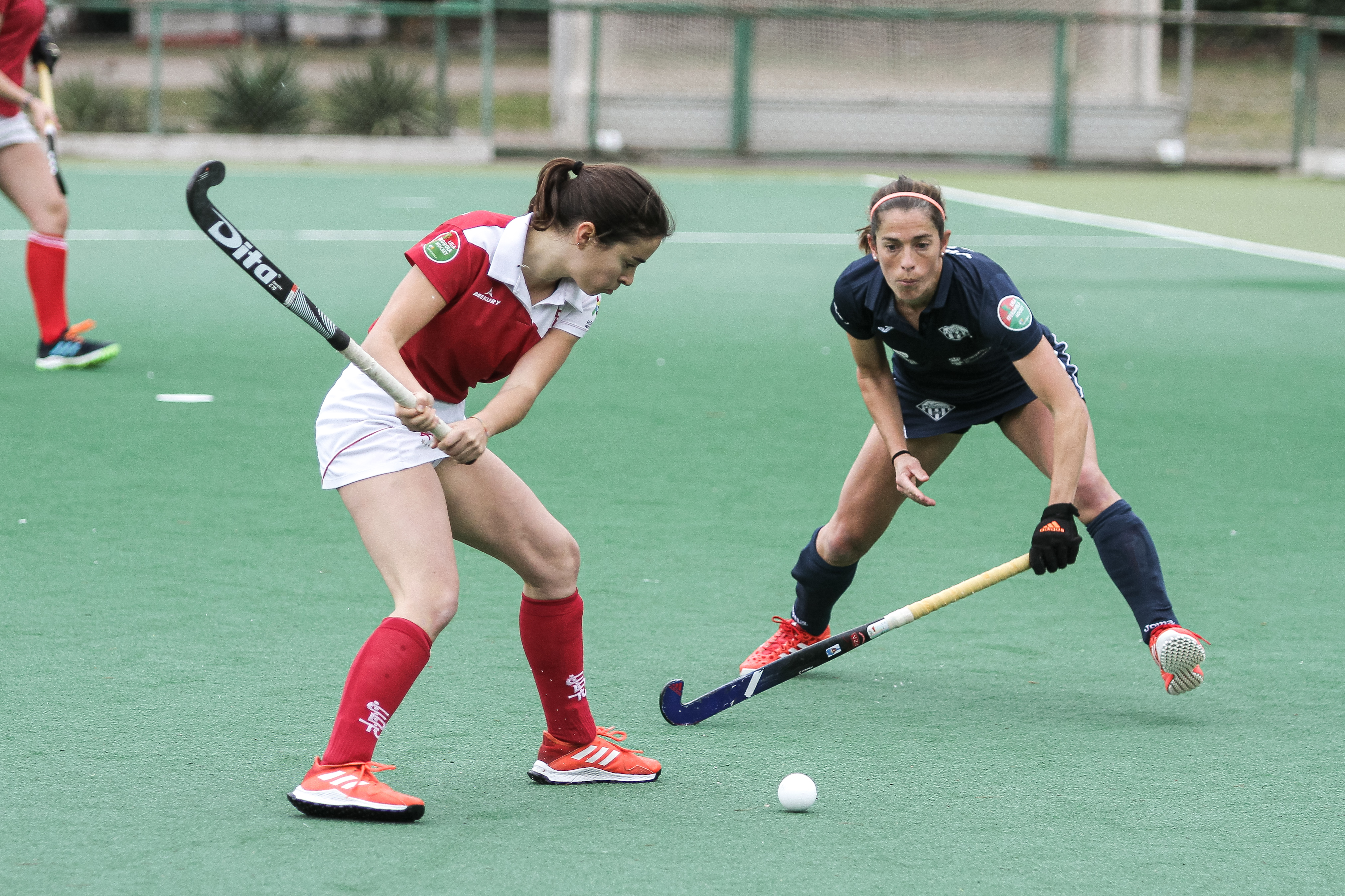 Torna la lliga femenina amb triomf del CD Terrassa i empat del Club Egara