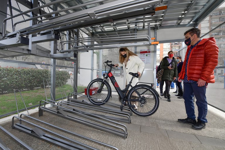 Nou aparcament segur per a bicicletes a Rubí