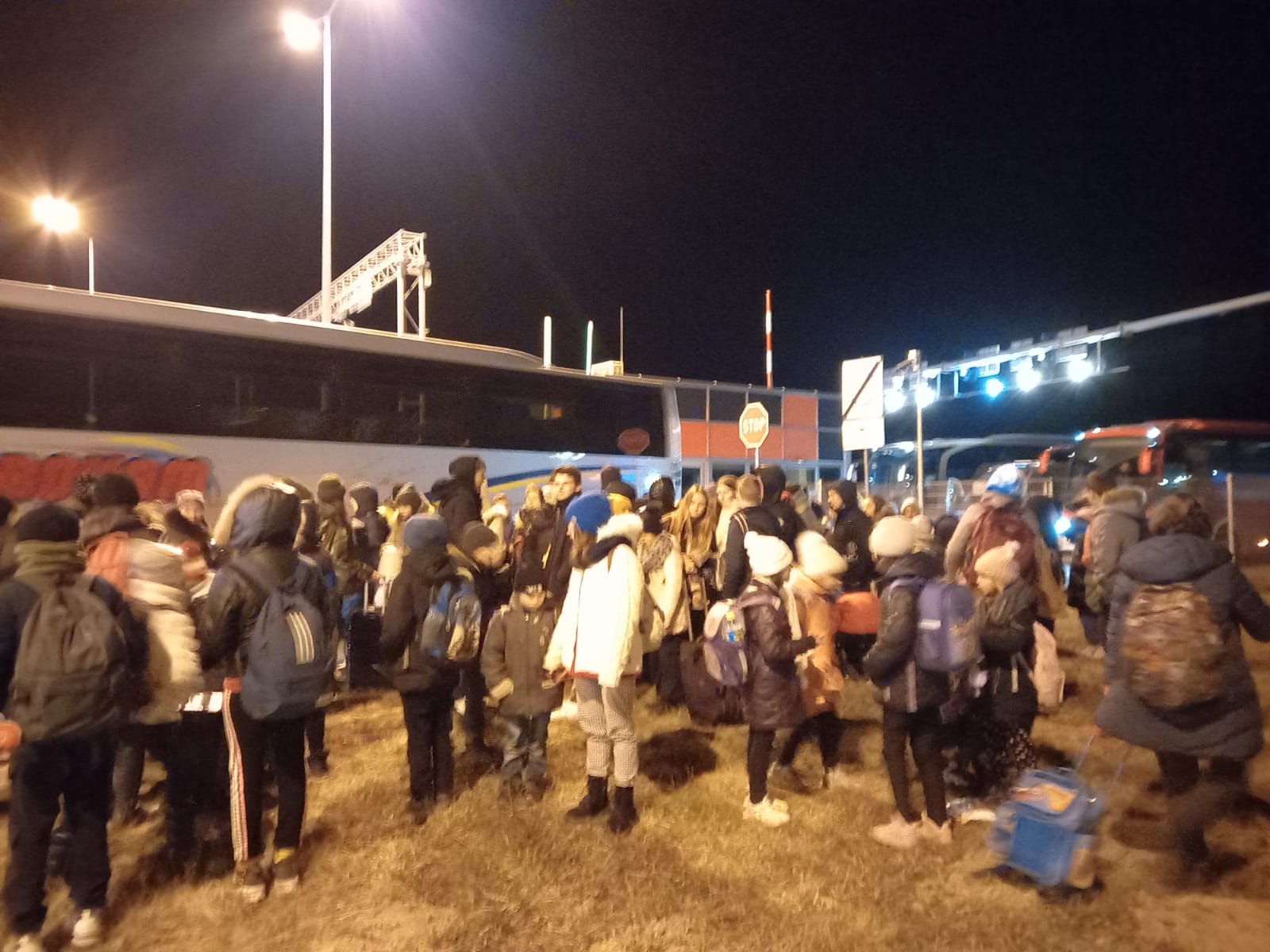 El comboi dels infants ucraïnesos ja viatja cap a Terrassa - 