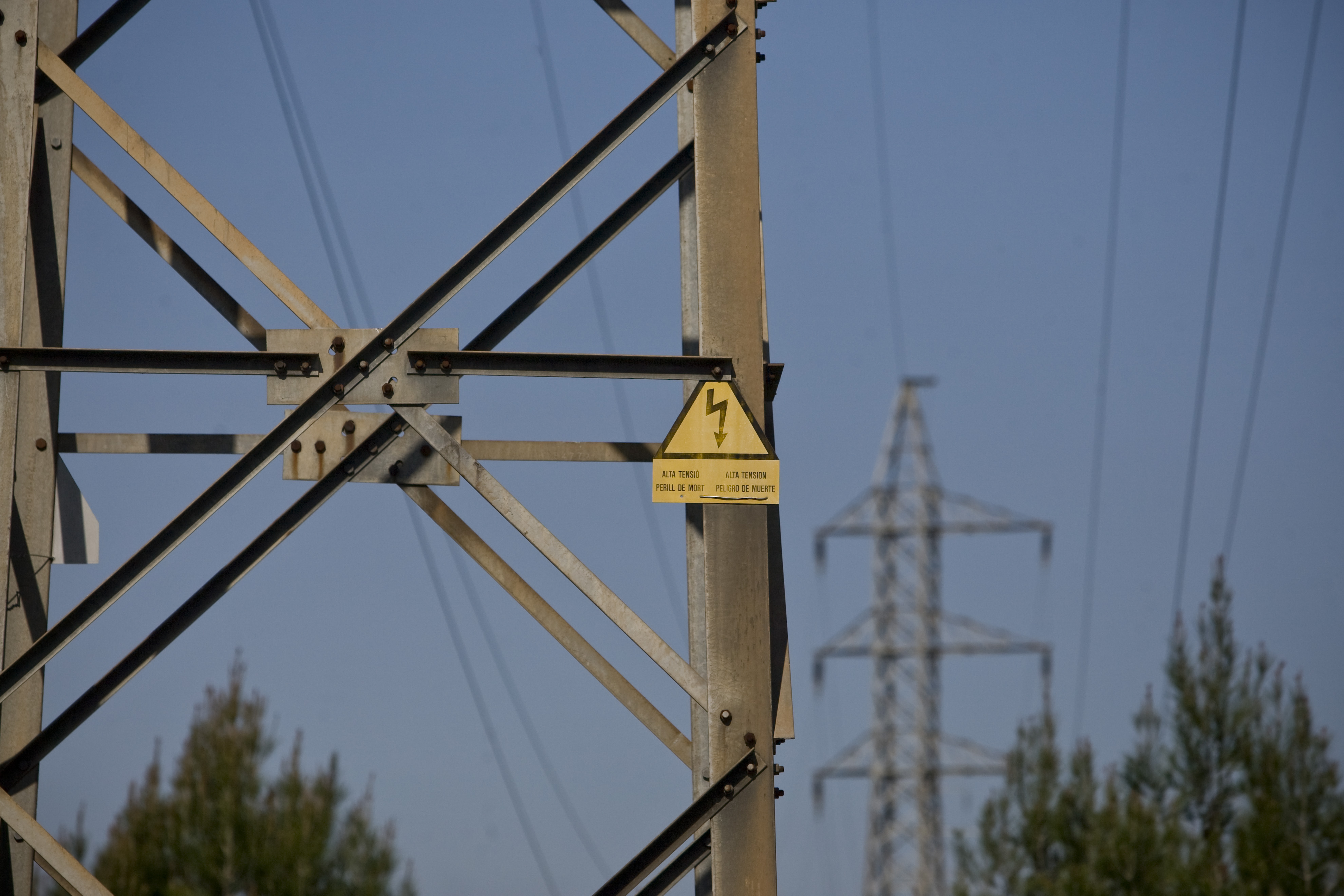 Les patronals territorials urgeixen el Govern a aturar la pujada dels preus de l'energia