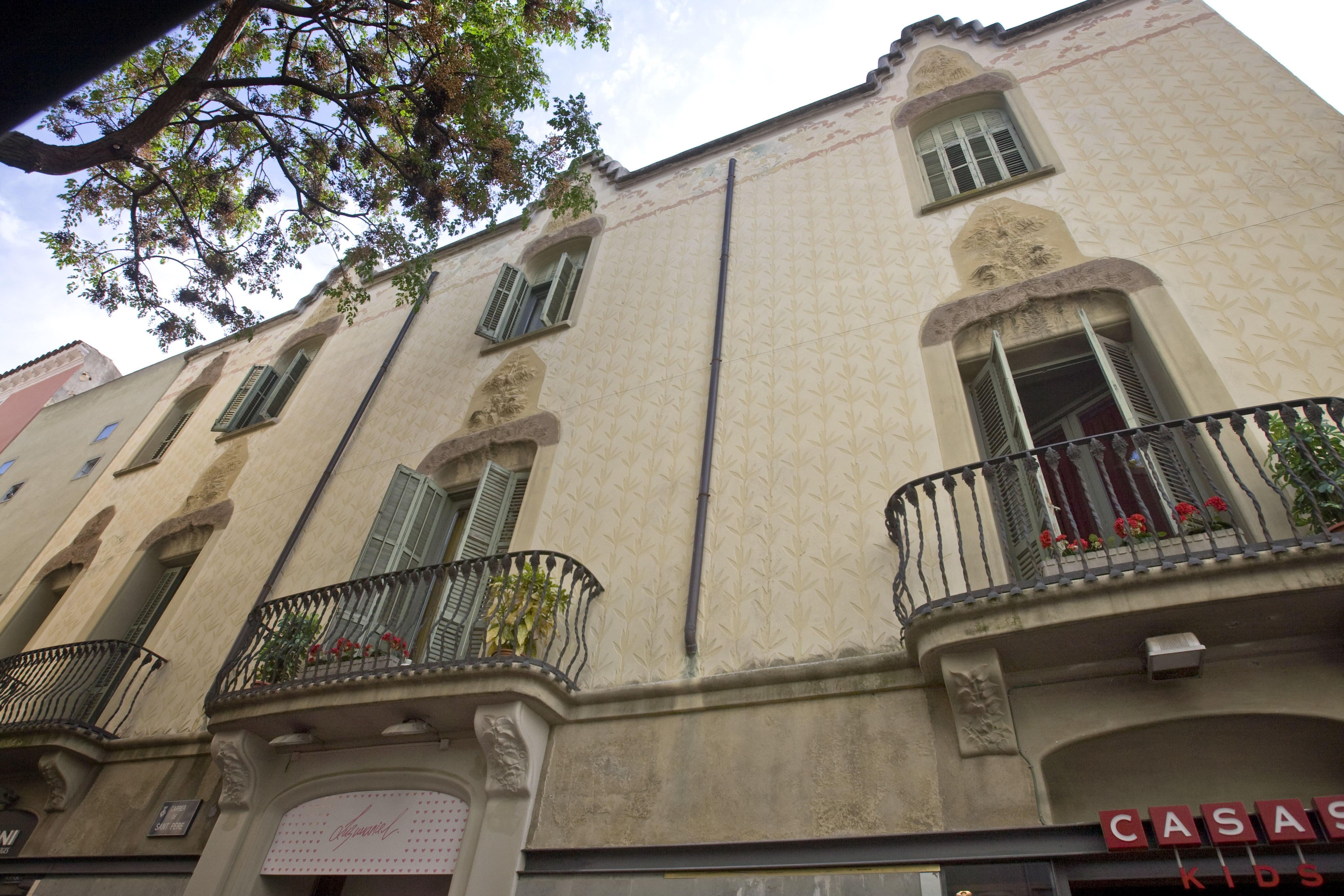L’Ajuntament de Terrassa edita un nou catàleg de rutes turístiques