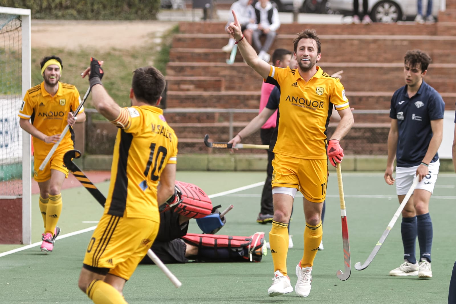 L'Atlètic goleja el Sardinero i l'Egara empata al camp del Polo