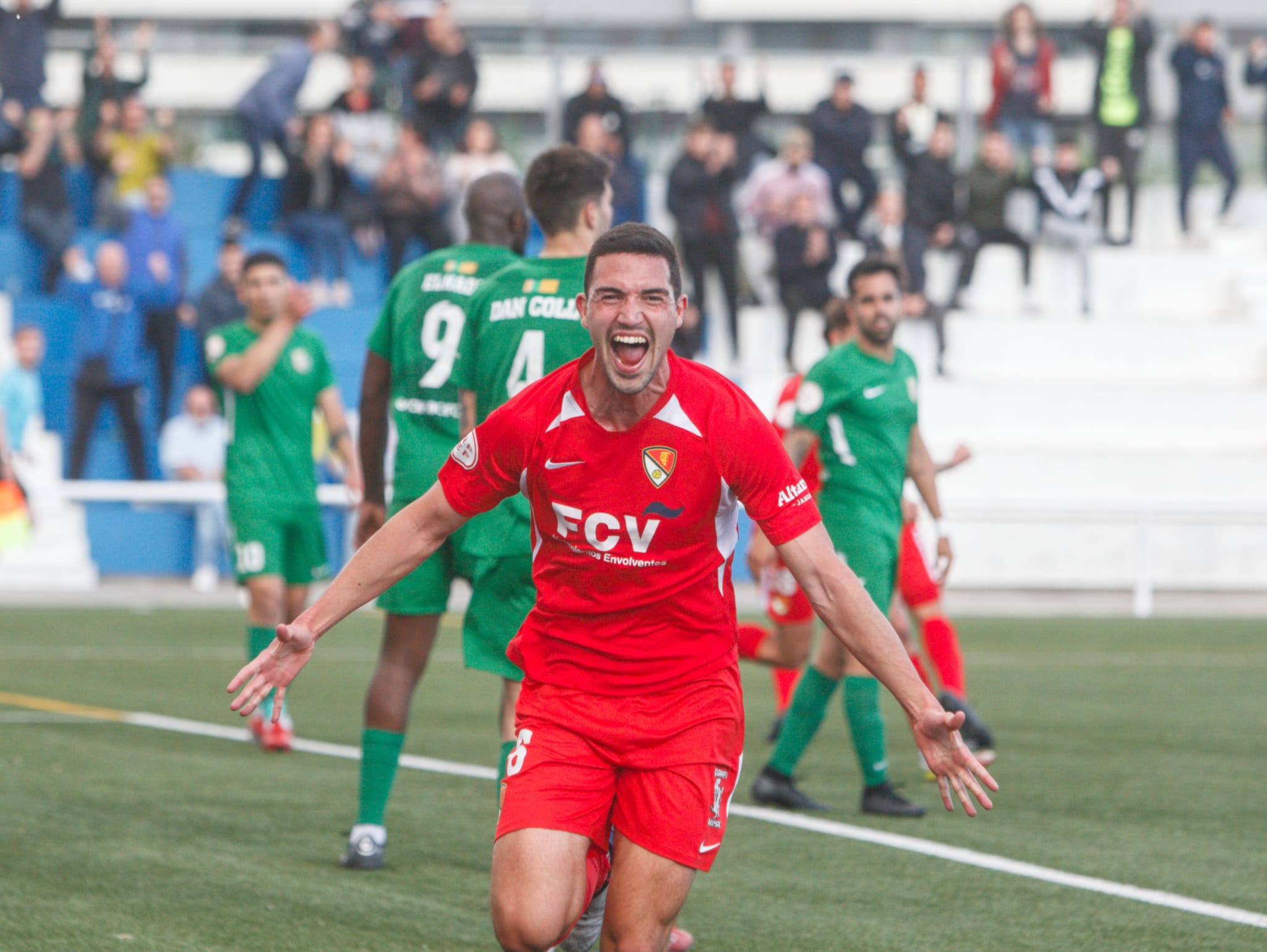 El Terrassa FC frega la permanència