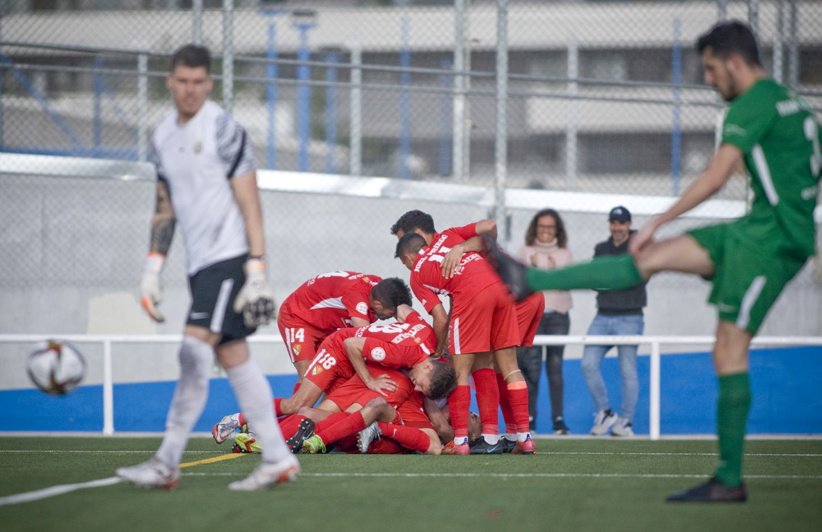 FOTOS | Victòria del Terrassa FC a casa contra el Cerdanyola