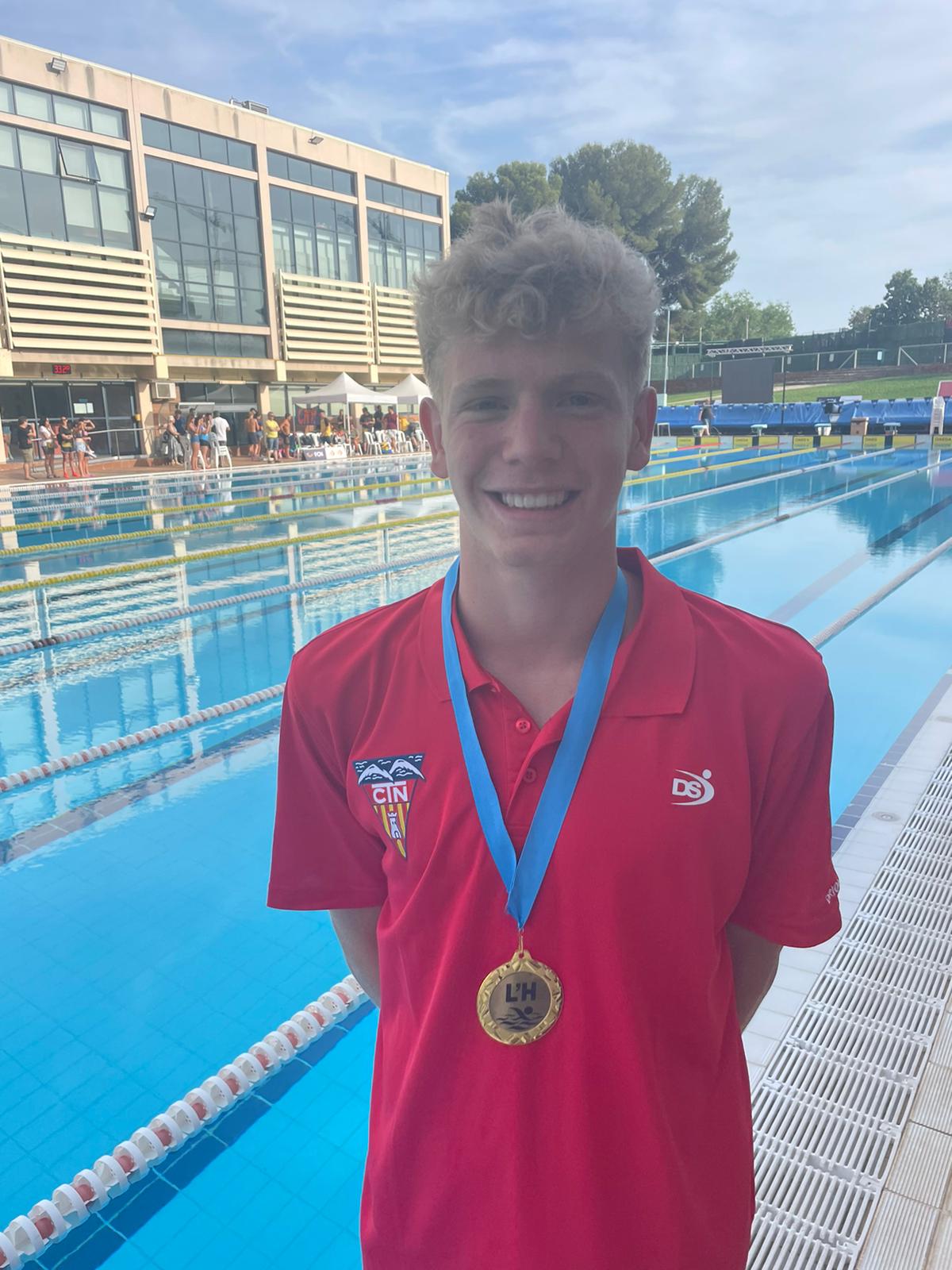 Sis medalles per al CN Terrassa en el Trofeu Ciutat de L’Hospitalet