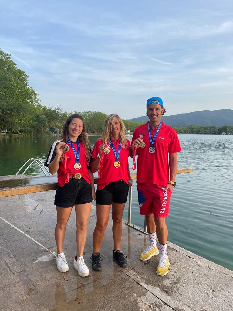 El CN Terrassa es penja set medalles en el Campionat d’Espanya i de Catalunya d’aigües obertes
