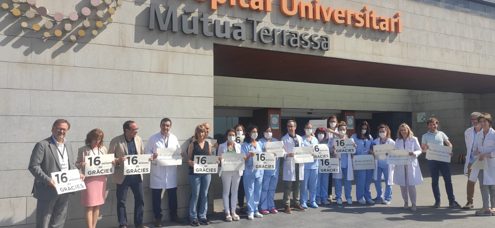 Treballadors de Mútua i el CST donen suport als càrrecs de Salut investigats