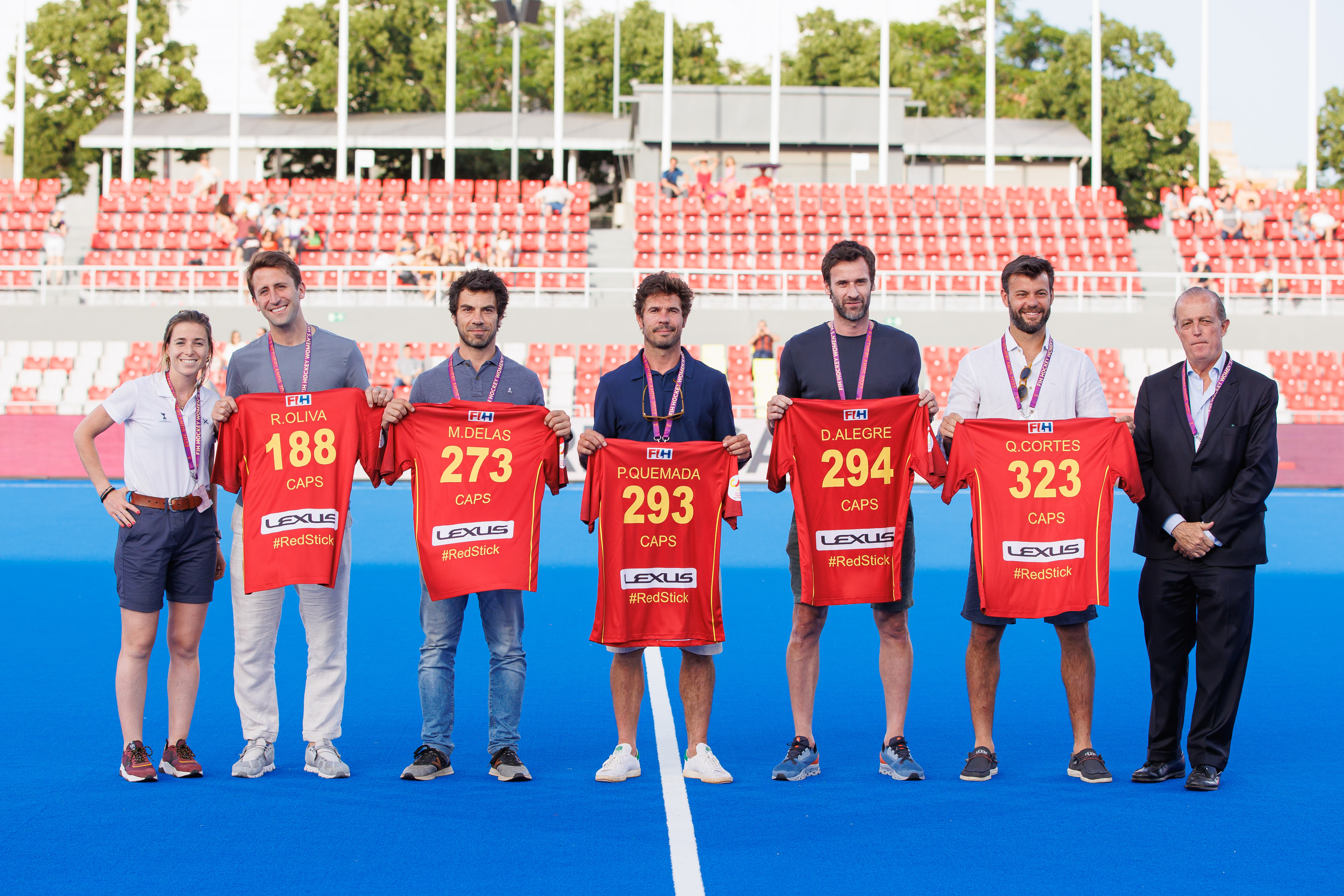 El hockey espanyol homenatja cinc llegendes