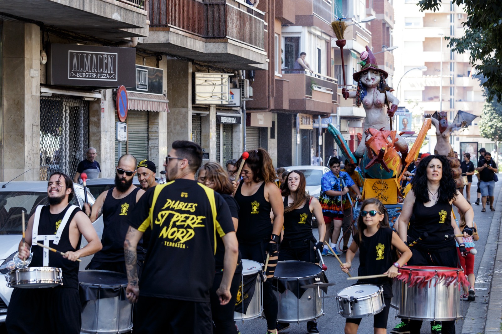 Barris de festa