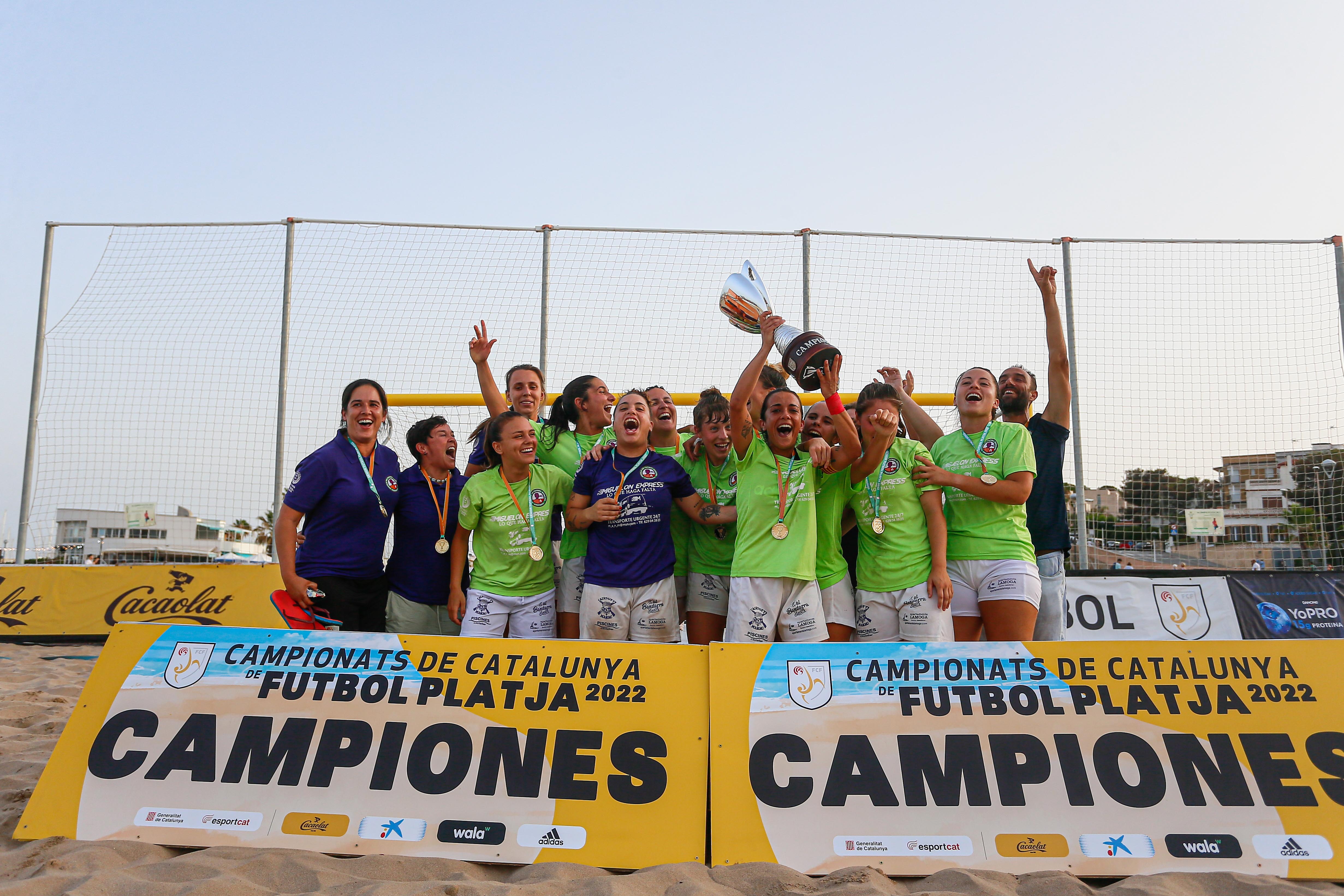 Set jugadores del Bonaire amb la selecció catalana