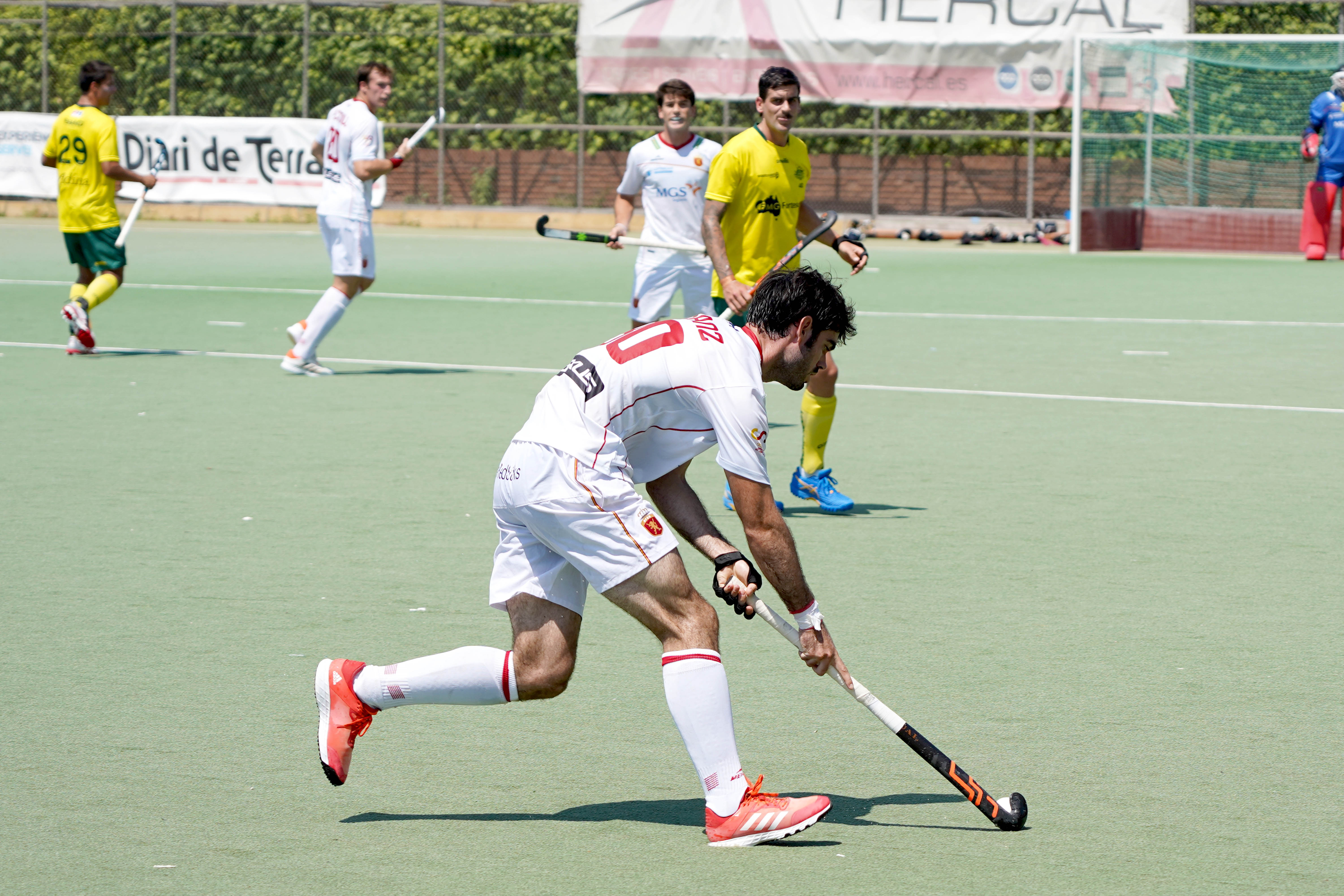 La selecció masculina supera Austràlia per 3 a 2