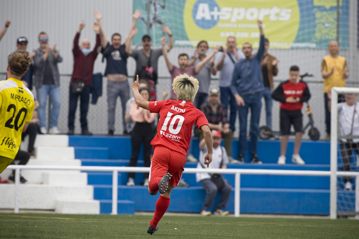 El Terrassa FC anuncia el traspàs d'Akito