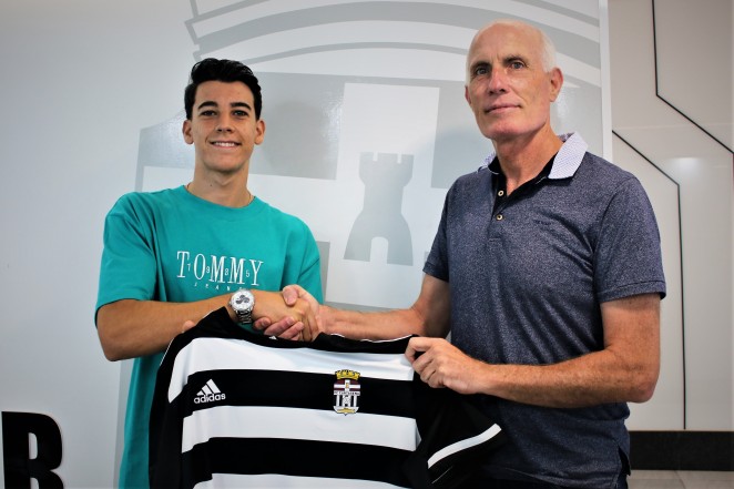 Els sis futbolistes a prova en el Terrassa FC