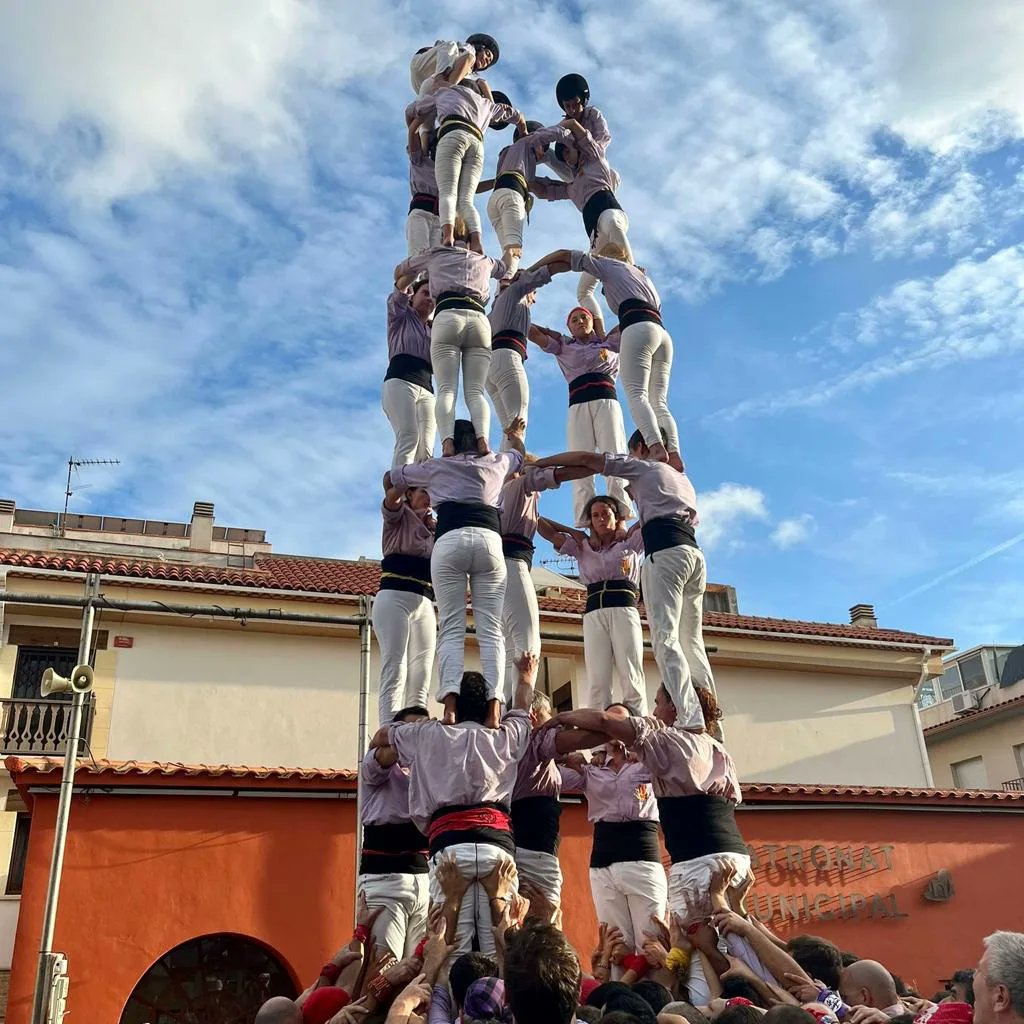 Els Minyons de Terrassa tornen de vacances amb castells de 8