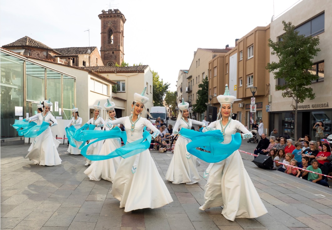 Cita amb el folklore internacional
