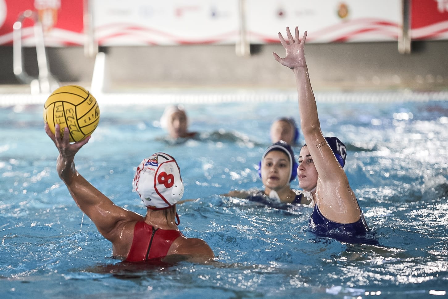 Brillant inici del CN Terrassa a la lliga femenina de waterpolo