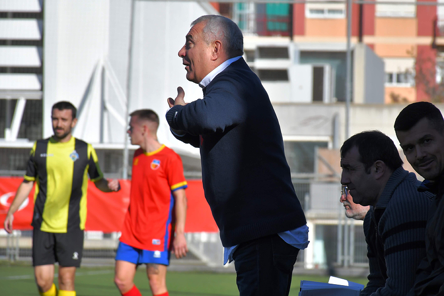 Dani Andreu molt a prop de ser l'entrenador del San Cristóbal