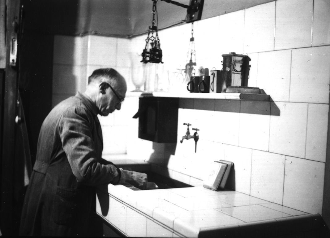 Nova exposició d'originals del fotògraf Josep Garcia Argilaga