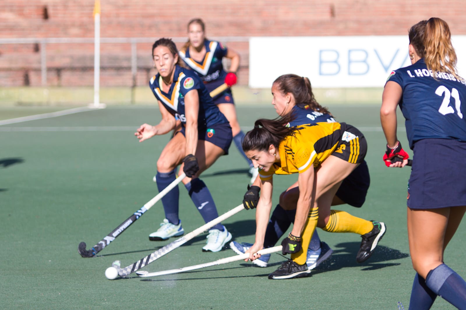 El Club Egara, colíder a la lliga femenina de hockey