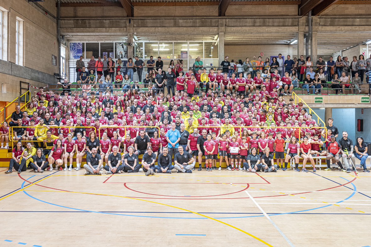 Presentació oficial de l’Handbol Terrassa i empat del primer equip