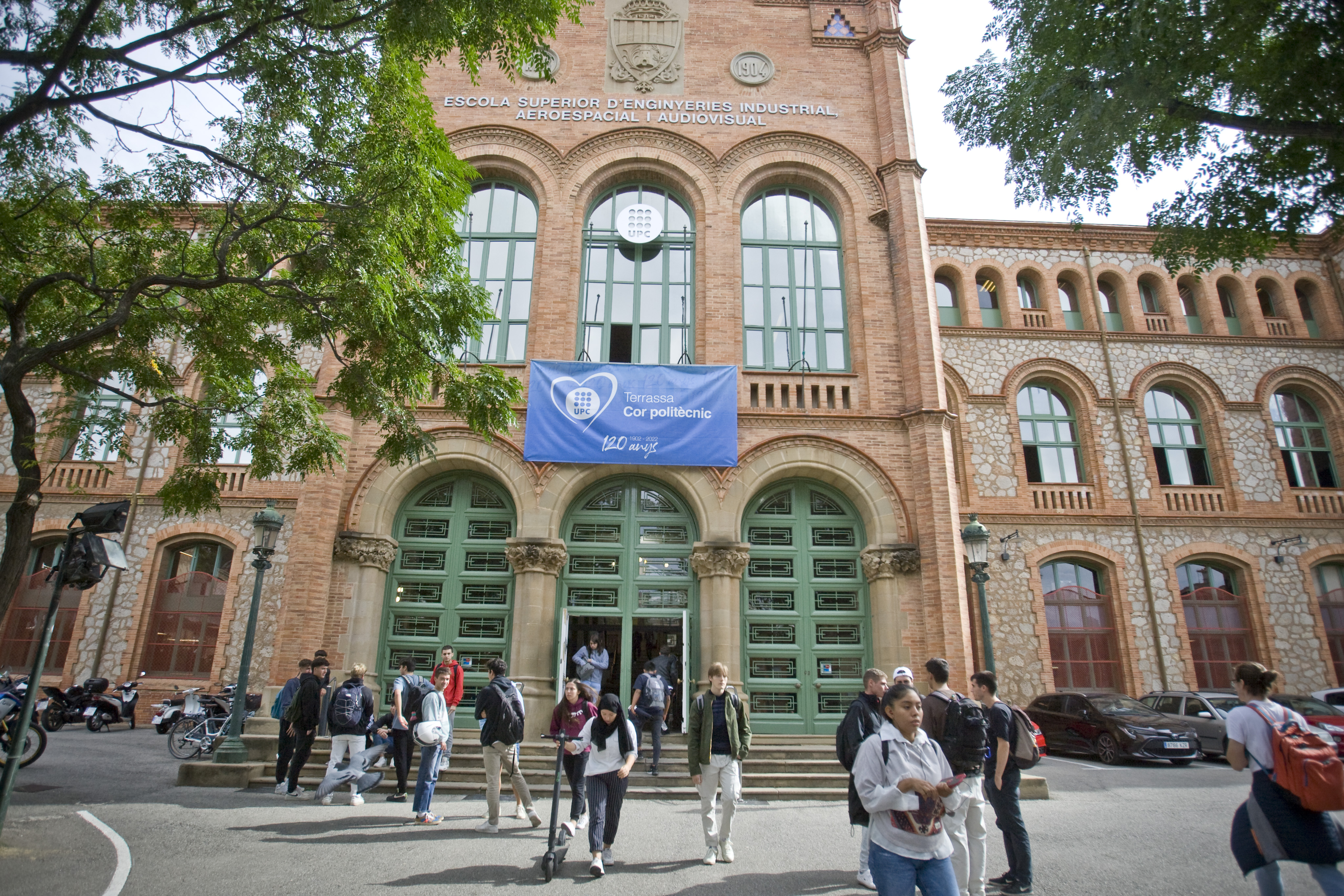La UPC, líder a l'Estat en enginyeries i òptica