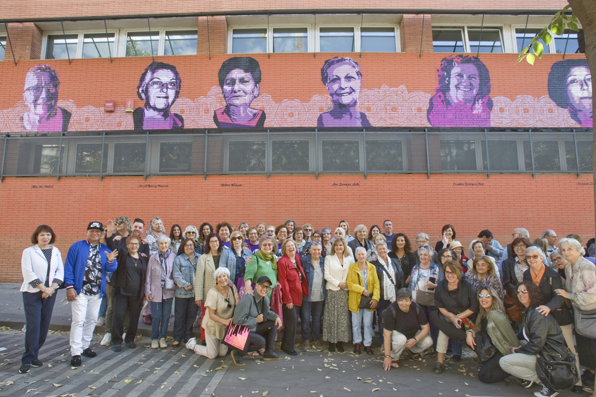 FOTOS | Inauguració del Mural de Dones a Terrassa