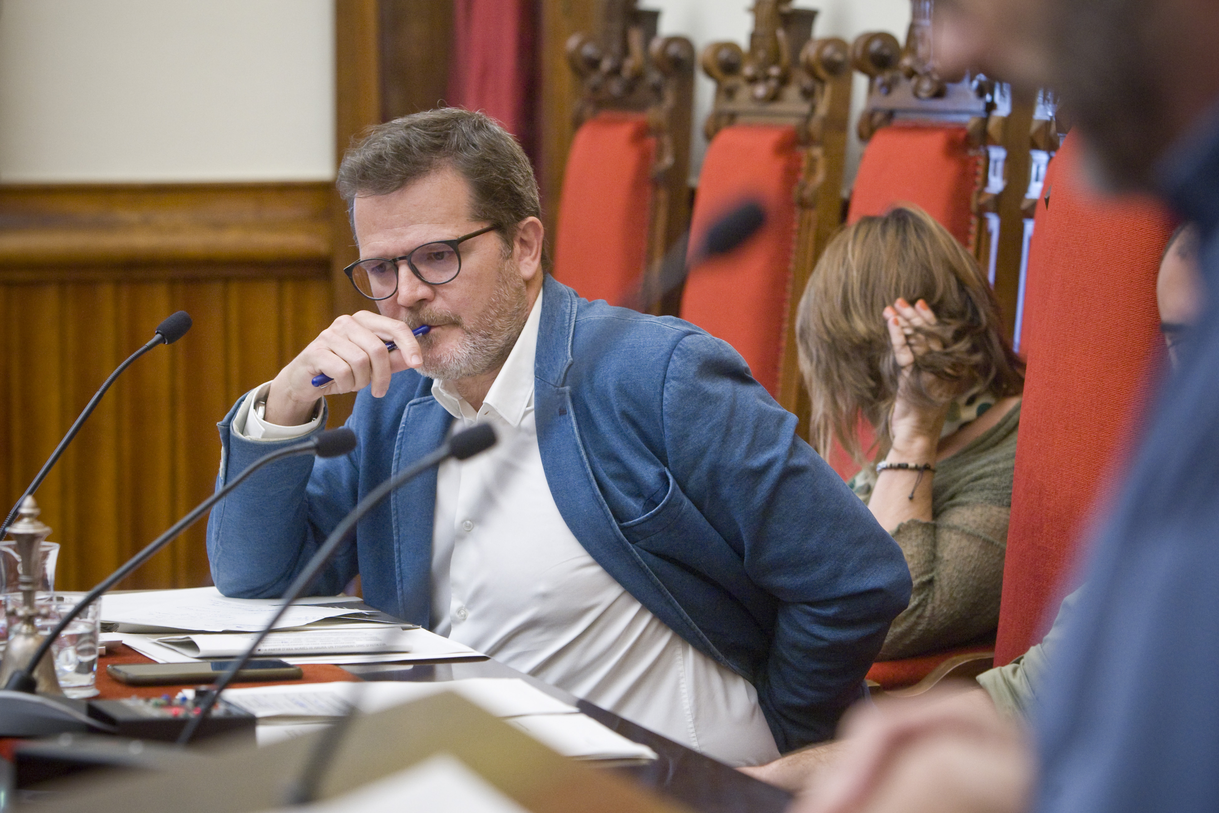 El ple aprova congelar taxes i impostos el 2023 - 