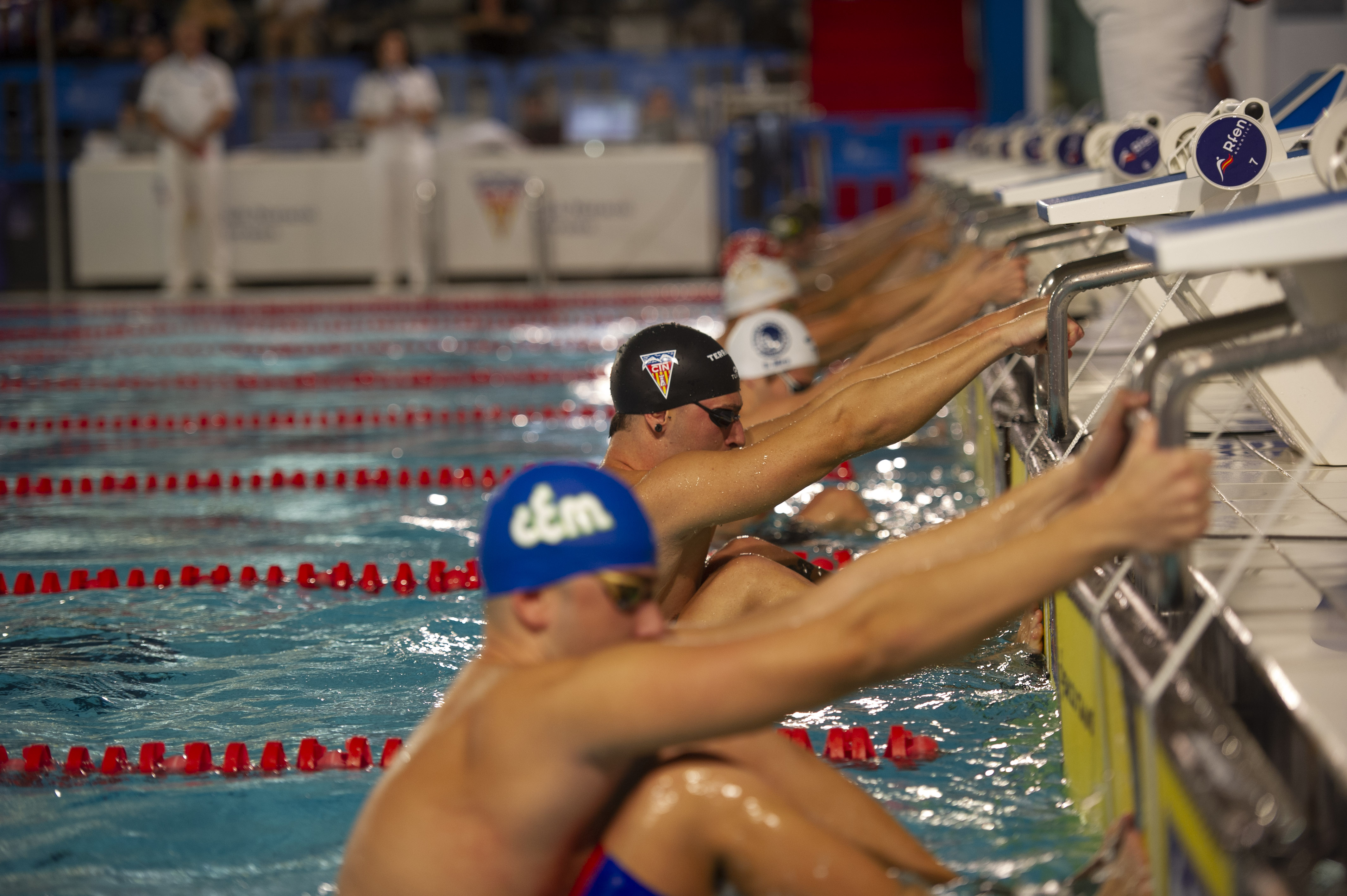 El CN Terrassa frega el podi a la Copa d'Espanya de natació