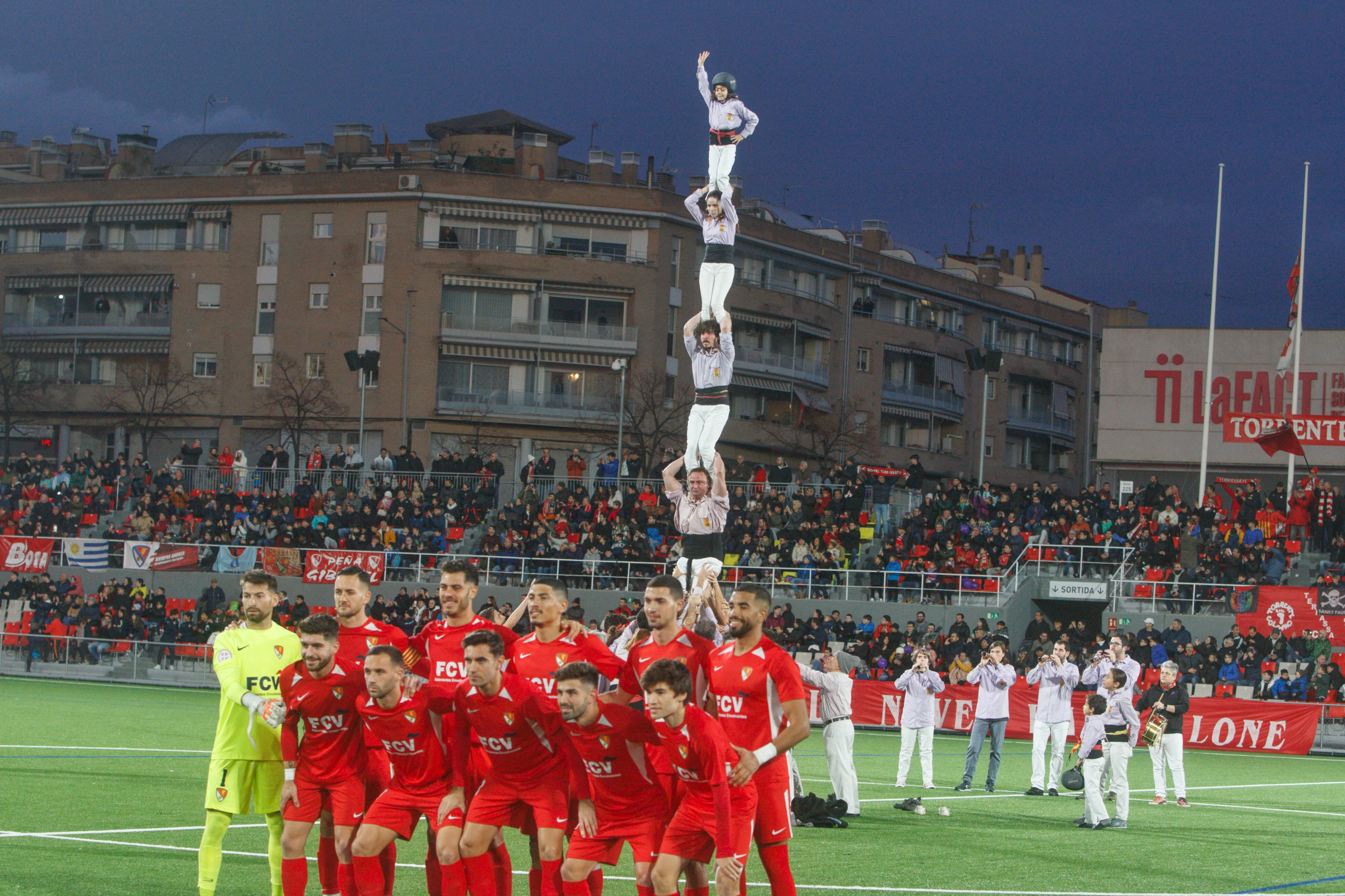 L'Estadi Olímpic torna a obrir les portes al futbol