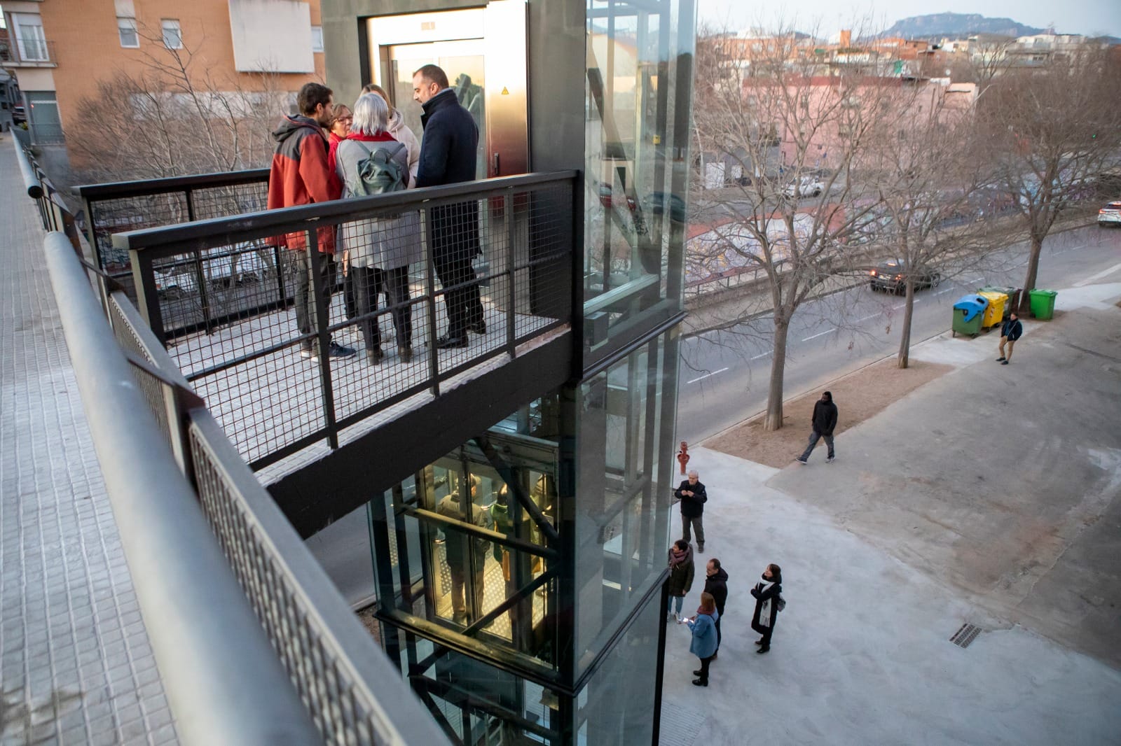 Ja funciona l'ascensor de la ronda de Ponent de Terrassa