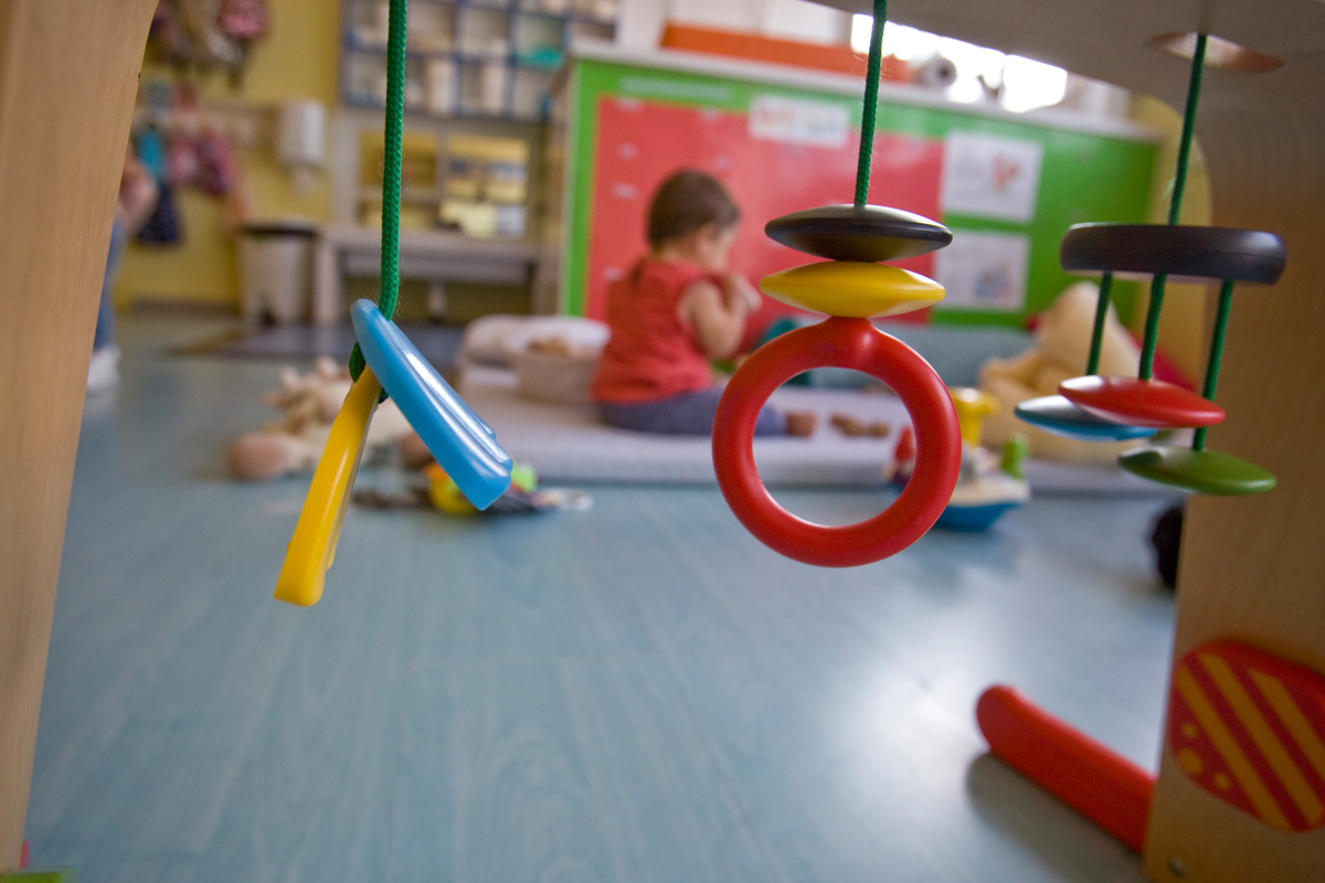 Prova pilot d'escola bressol a tocar d'un centre d'infantil i primària