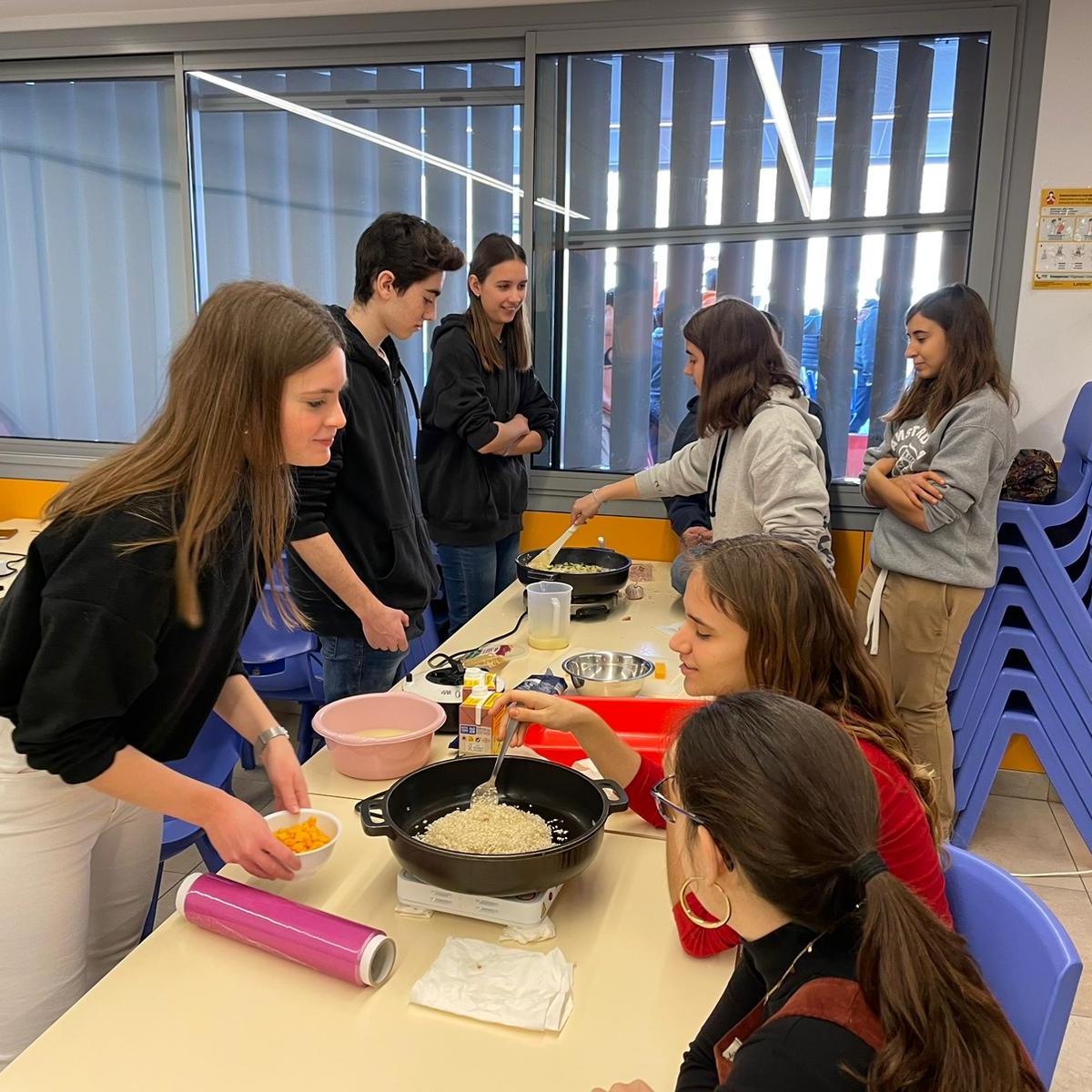 Més de 35 anys de cultura a l’escola tecnos