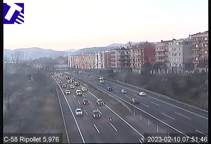 Retencions a la C-58 i la B-30 i alteracions en el servei de bus urbà