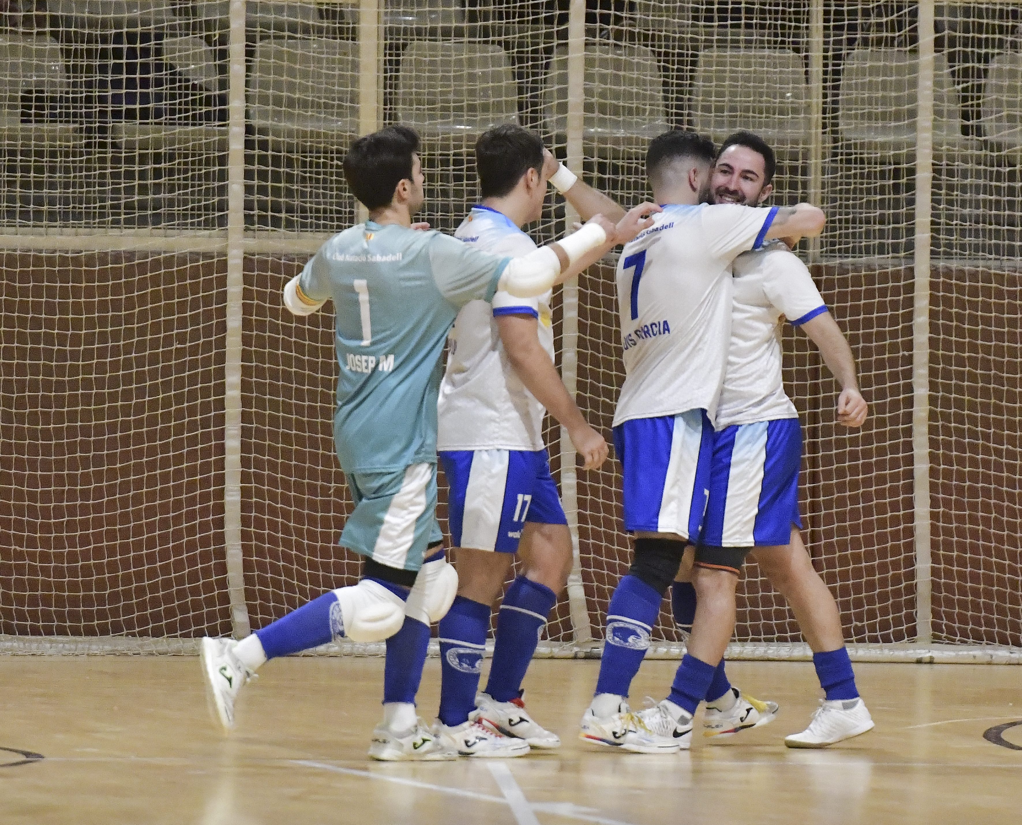 El CN Sabadell guanya i s'enganxa a la lluita pel play-off