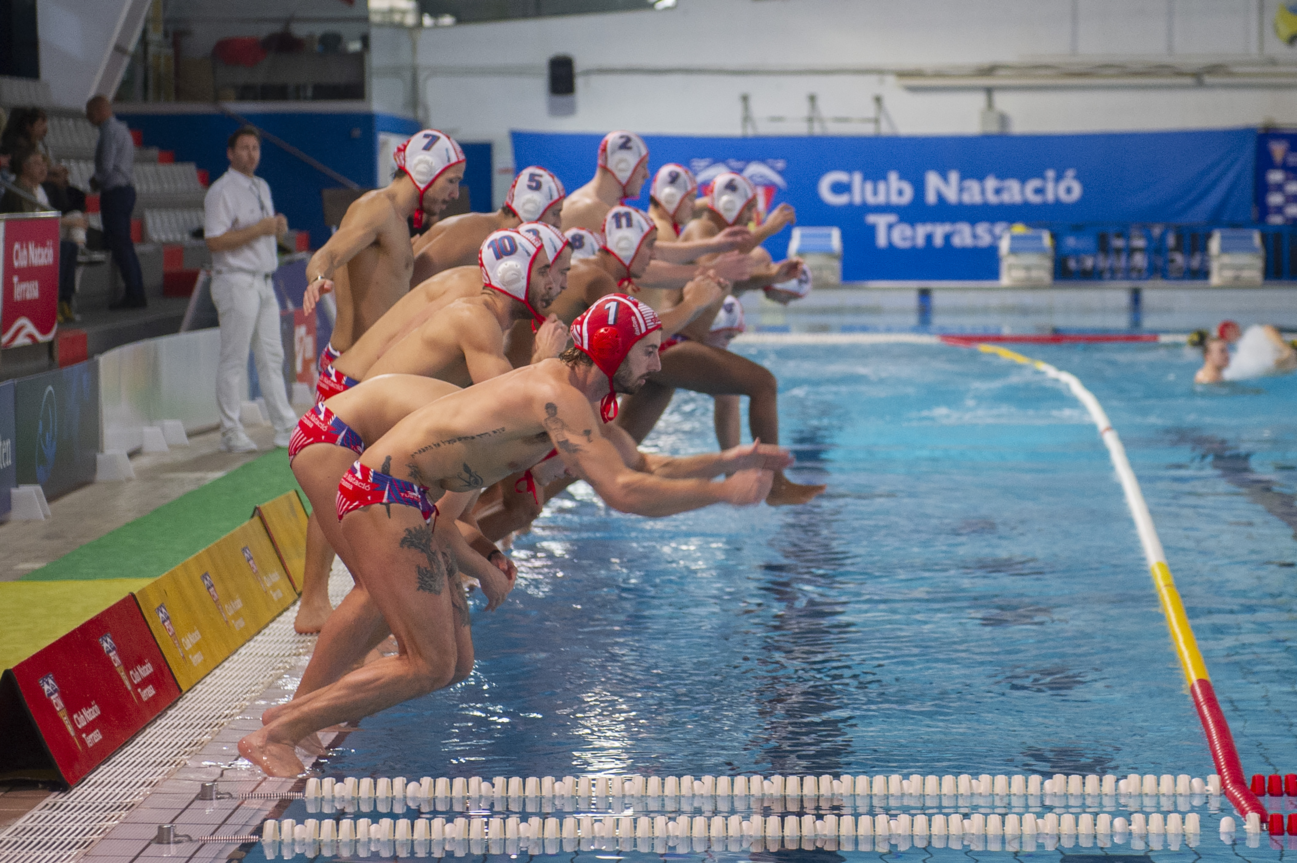 El CN Terrassa de waterpolo busca una final europea