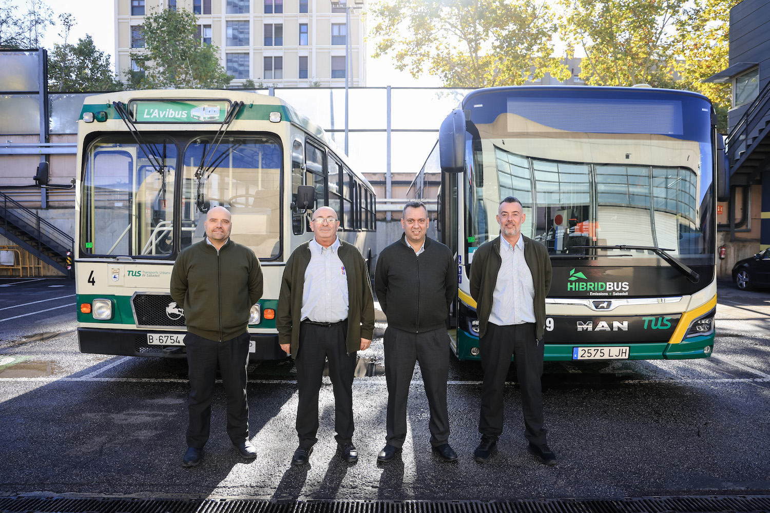 Una vida al timó dels autobusos de Sabadell: la història de quatre conductors mítics de TUS