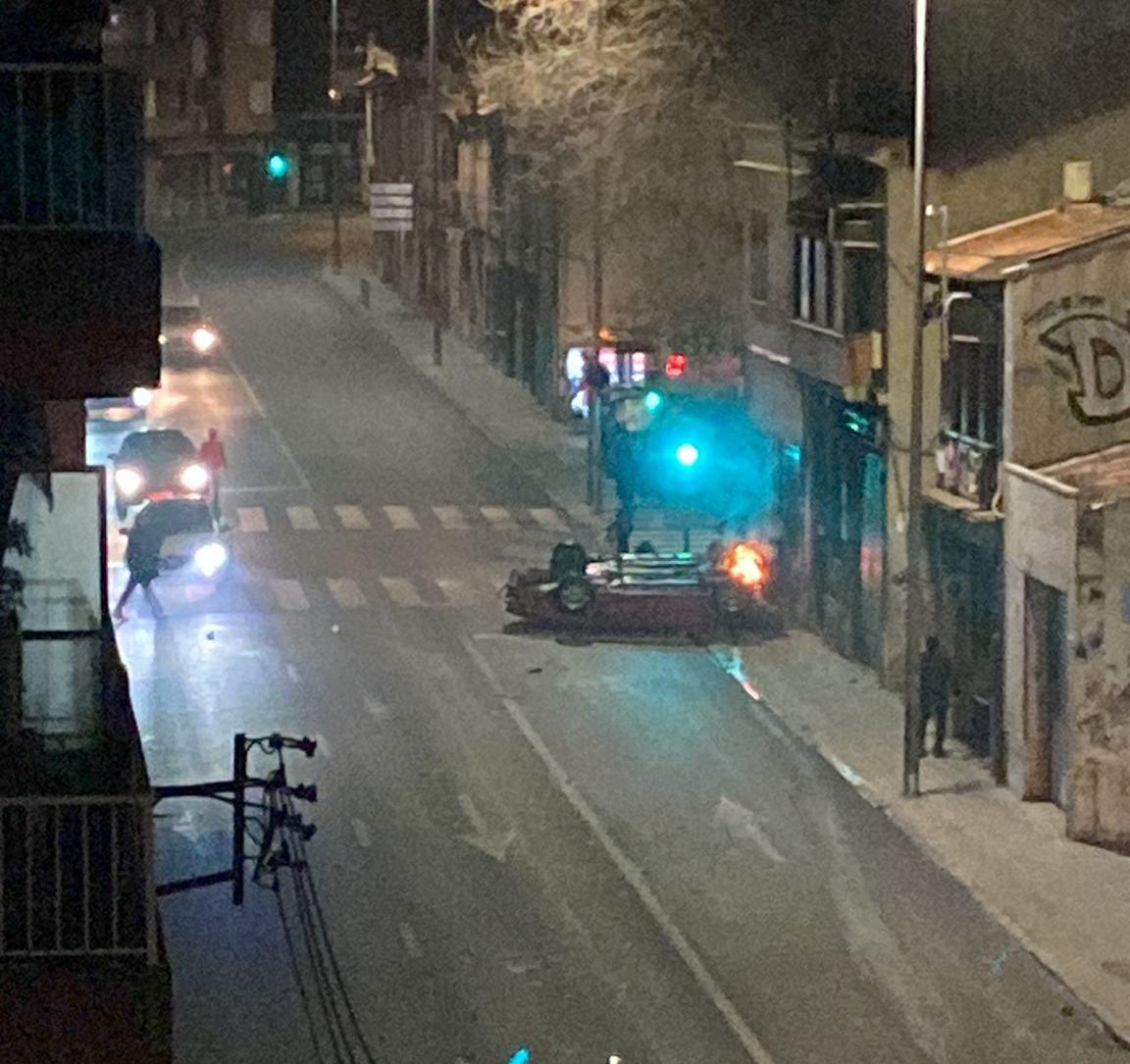 Un testimoni de l’accident mortal: “El cotxe fregava l’asfalt del revés i a gran velocitat”