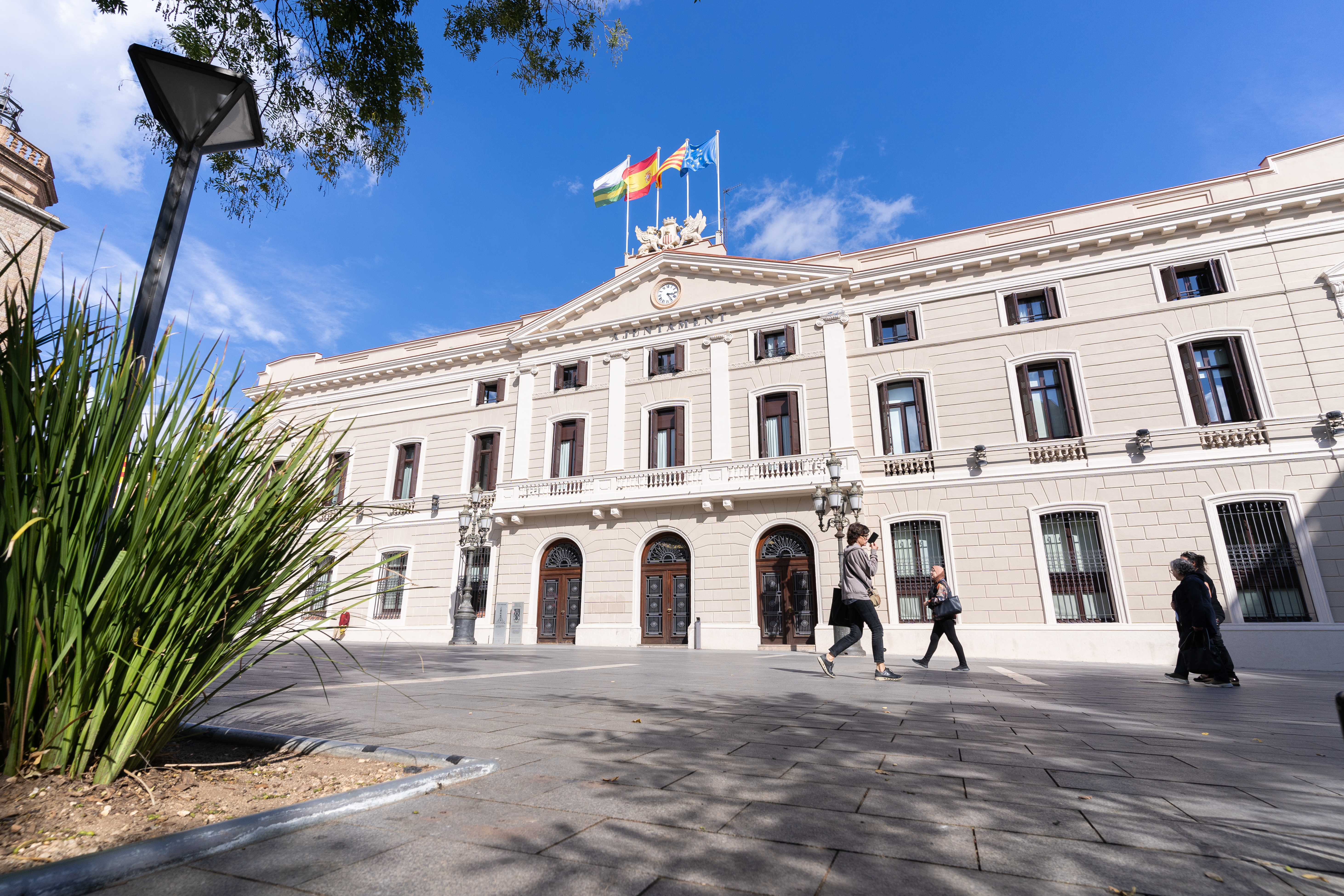 Sabadell envia els condols i ofereix suport a les localitats afectades per la DANA