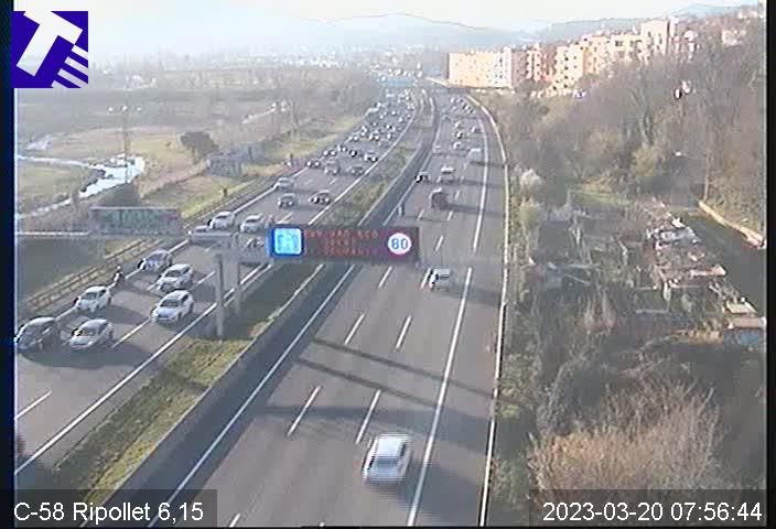 Multitud de retencions al voltant de Terrassa