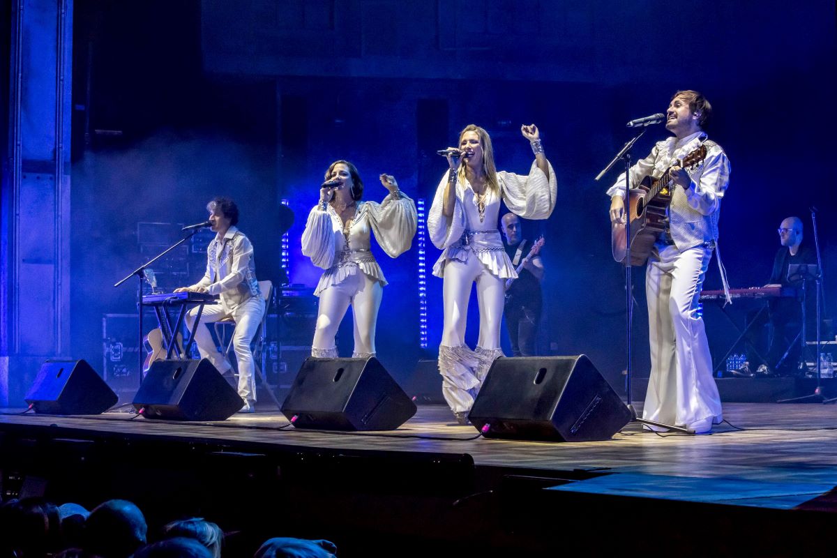 Abba The New Experience torna a LaFACT amb nous vestuaris i coreografies