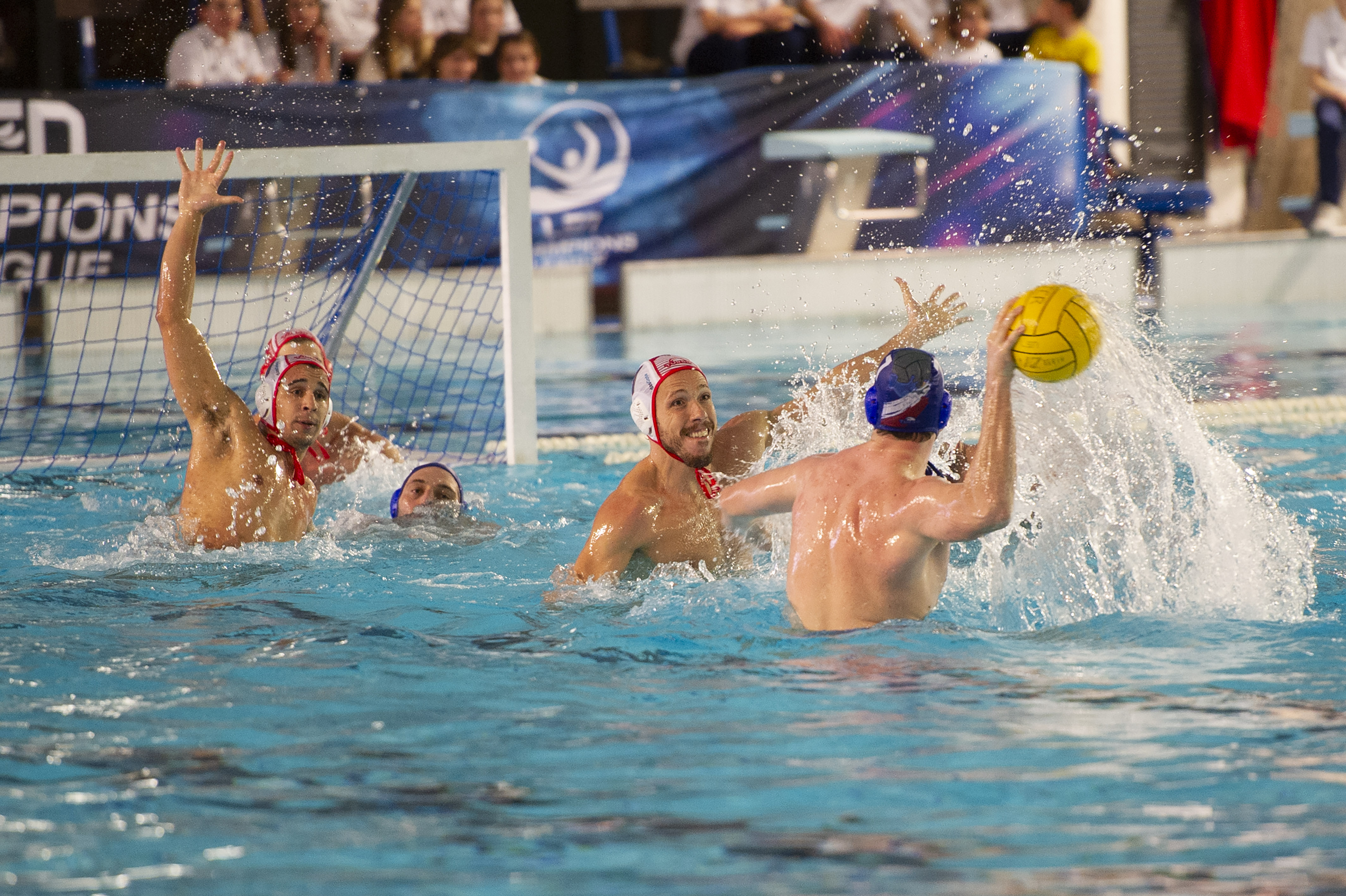 El CN Terrassa busca plaça a la final de la Challenger Cup