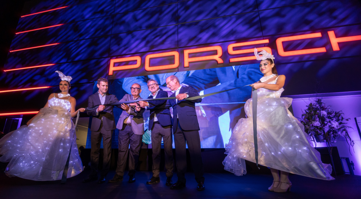 Porsche obre un nou centre a Sant Cugat del Vallès