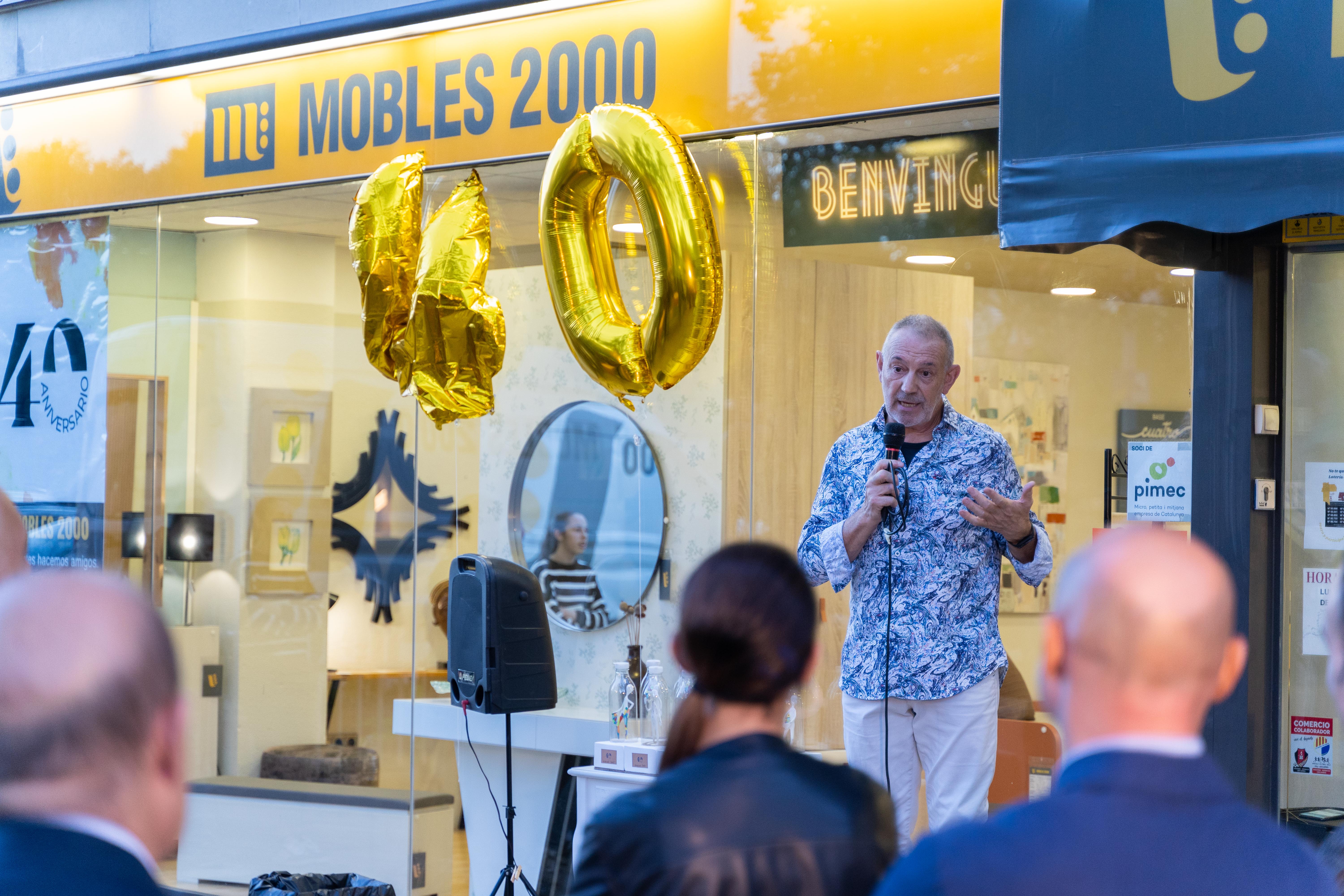Mobles 2000 celebra 40 anys: 