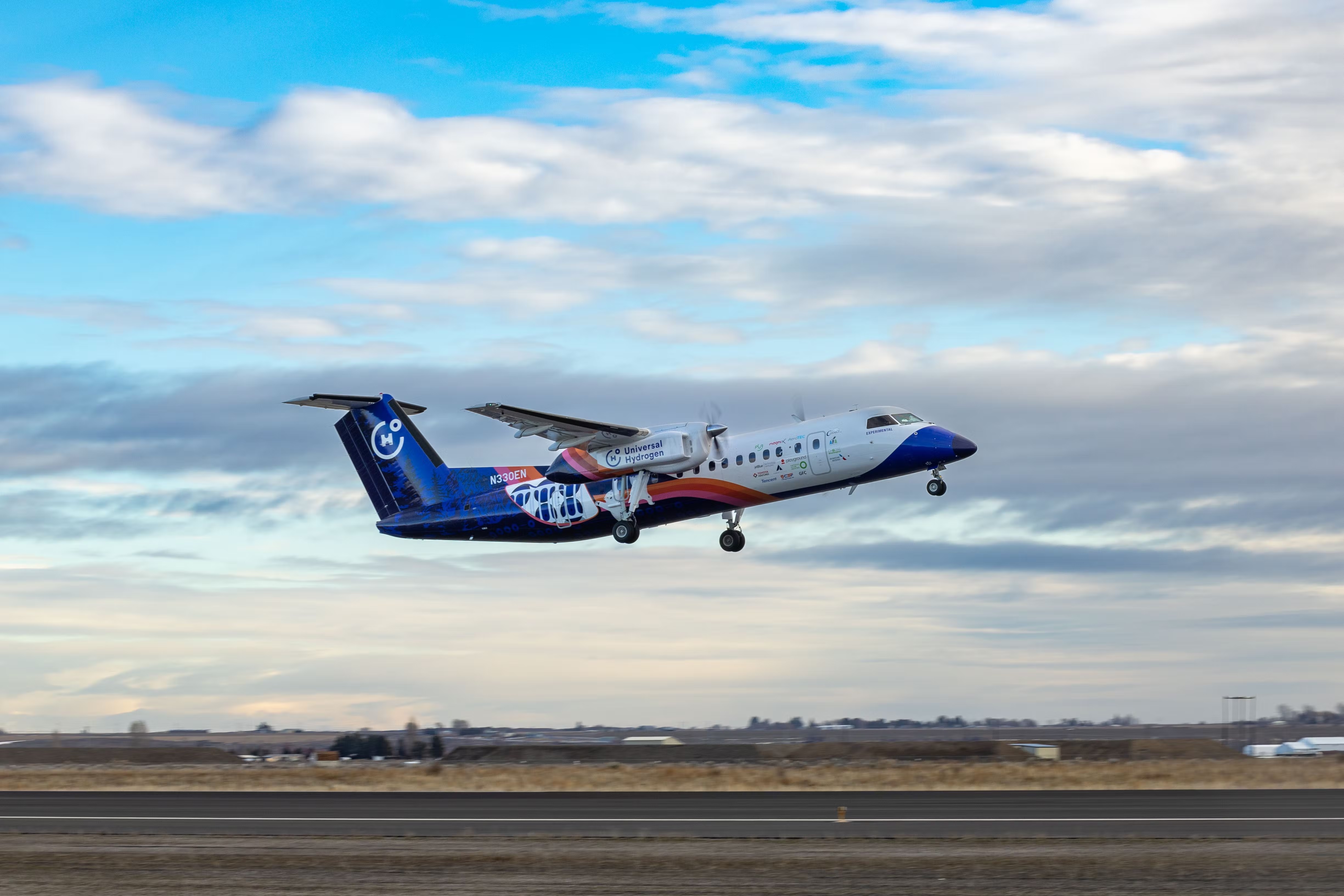 Una empresa de Terrassa col·labora en la prova d'un avió propulsat amb hidrogen