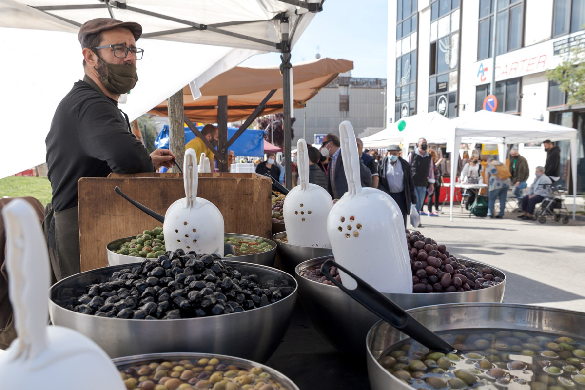 La Fira de l'Oliva de Terrassa, el 22 d'abril