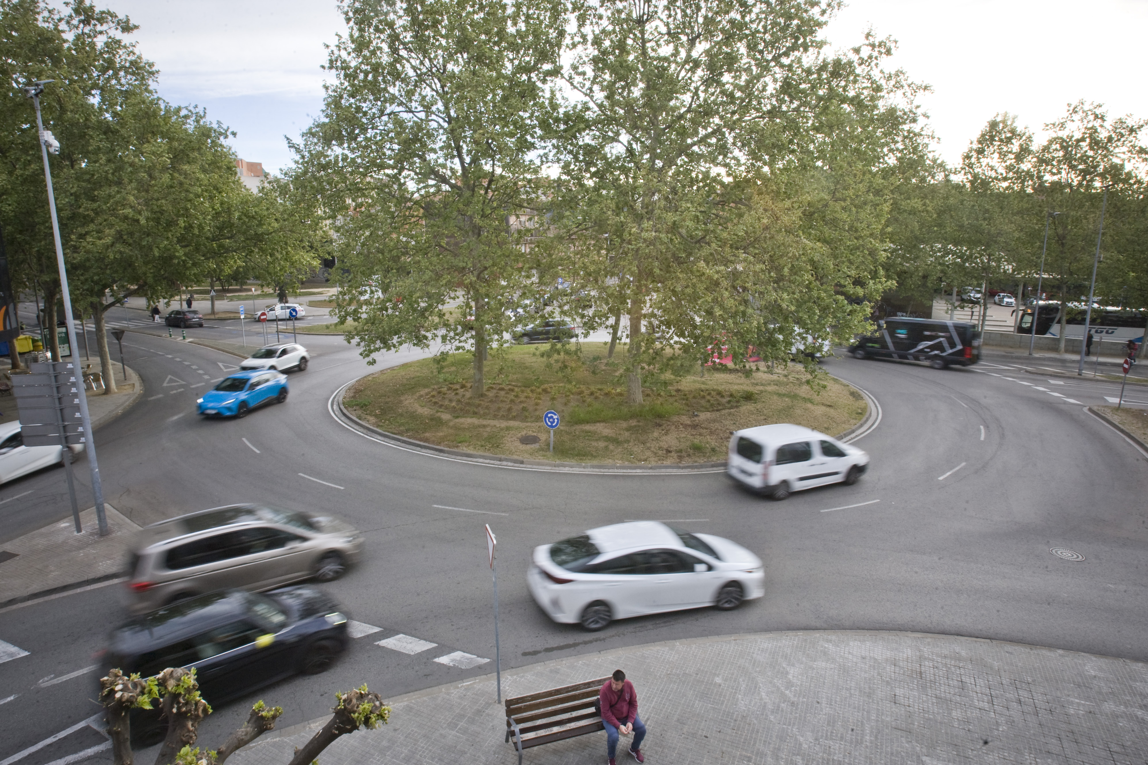 El Doré: una rotonda de Terrassa sempre a l'espera